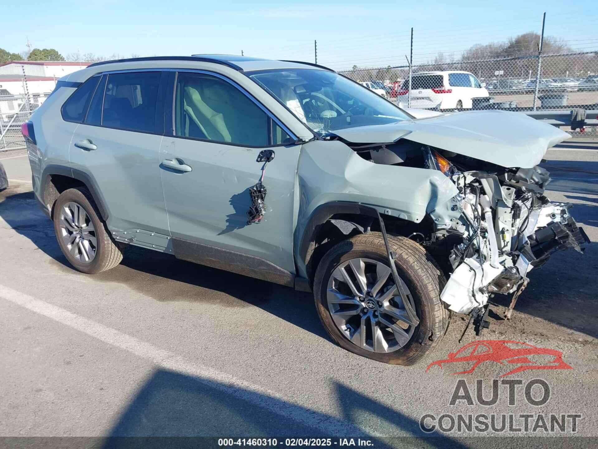 TOYOTA RAV4 2023 - JTMC1RFV1PD113184