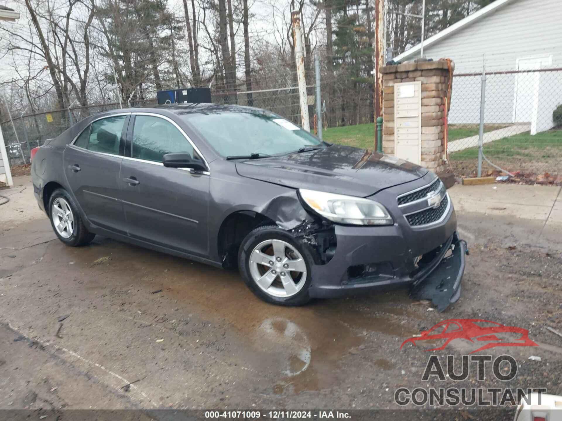 CHEVROLET MALIBU 2013 - 1G11B5SA4DF255747