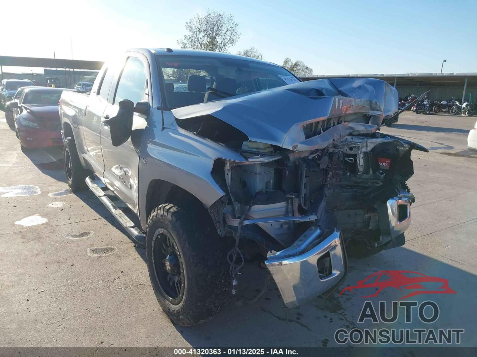 TOYOTA TUNDRA 2014 - 5TFRM5F11EX079654
