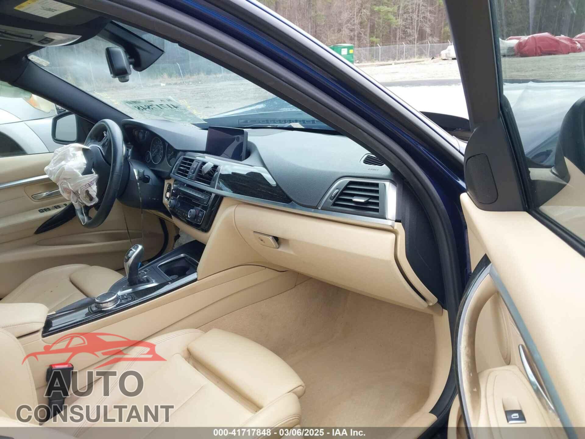 BMW 328I 2016 - WBA8E3G56GNU02767