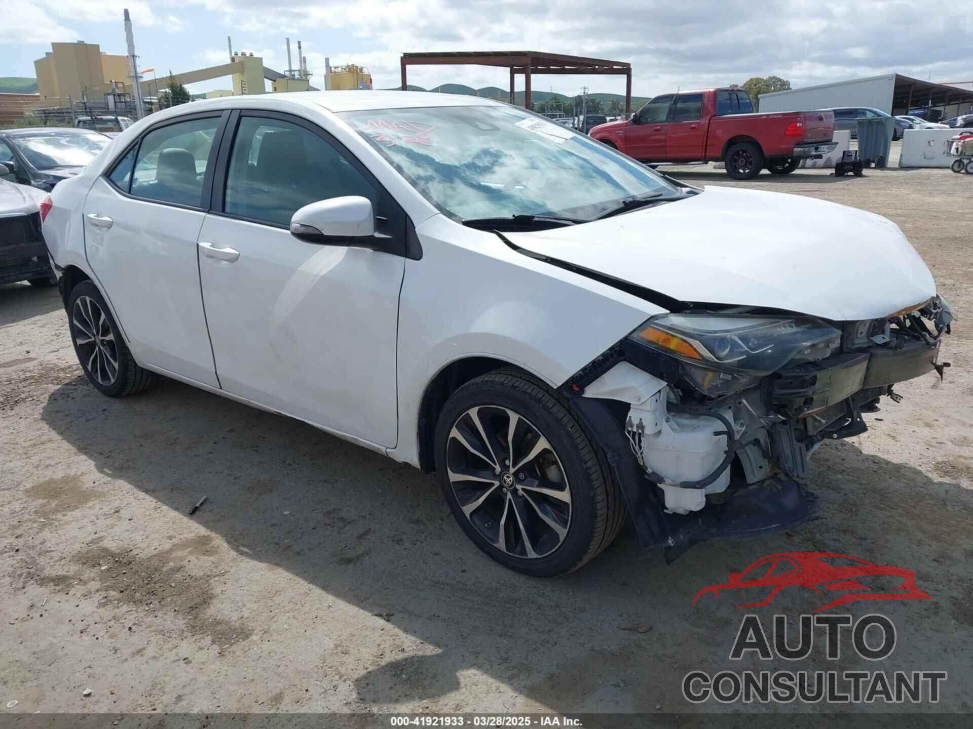TOYOTA COROLLA 2017 - 5YFBURHEXHP703091