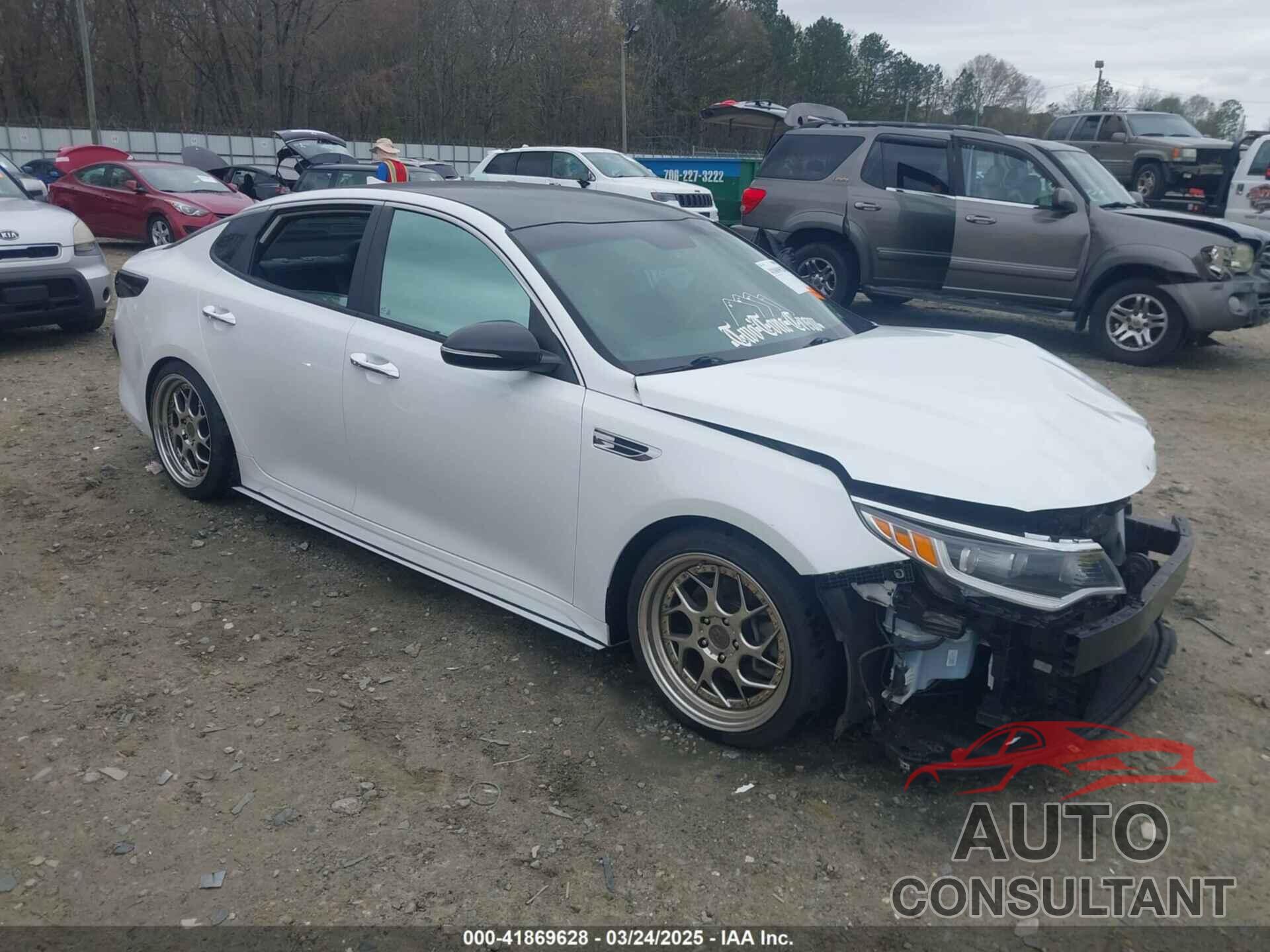 KIA OPTIMA 2018 - 5XXGT4L32JG241187