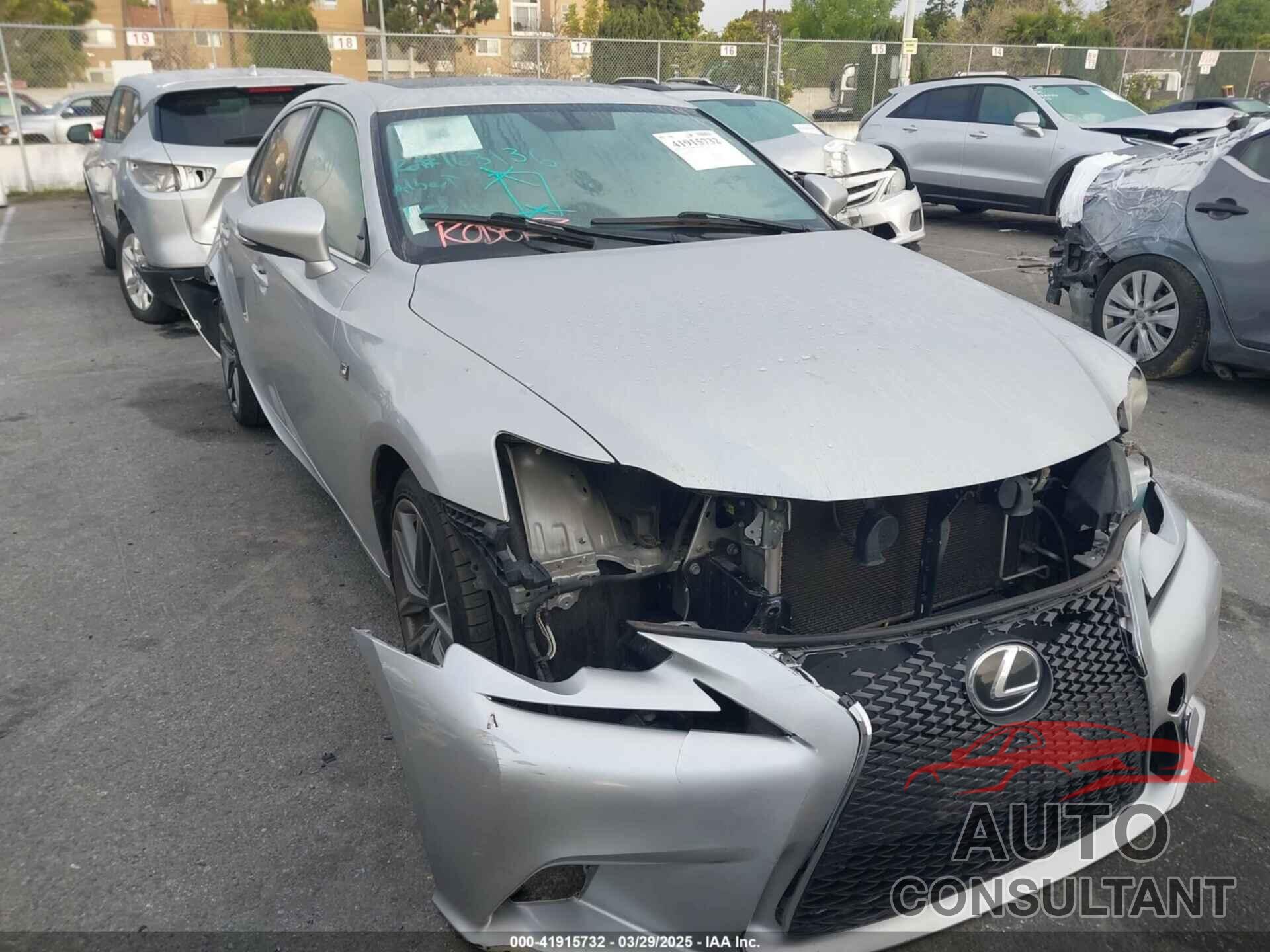LEXUS IS 350 2014 - JTHBE1D28E5007718