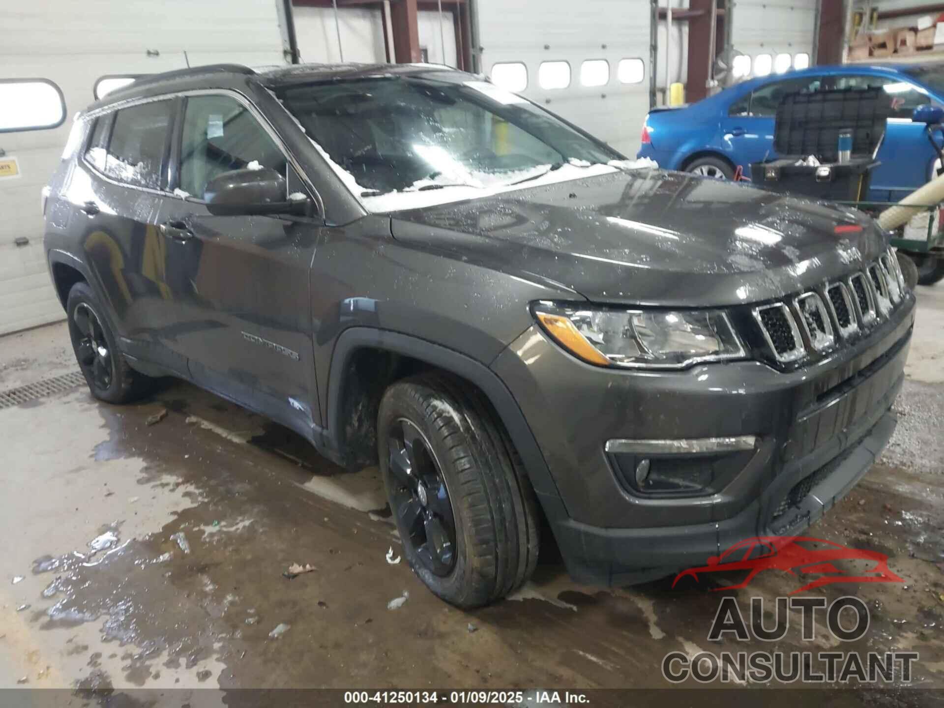 JEEP COMPASS 2018 - 3C4NJDBB9JT291126