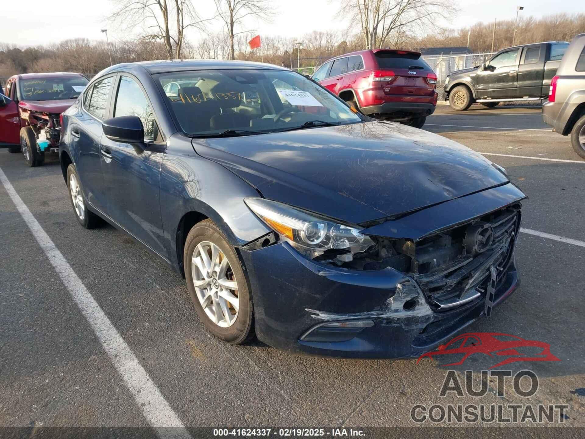 MAZDA MAZDA3 2018 - 3MZBN1U71JM211940