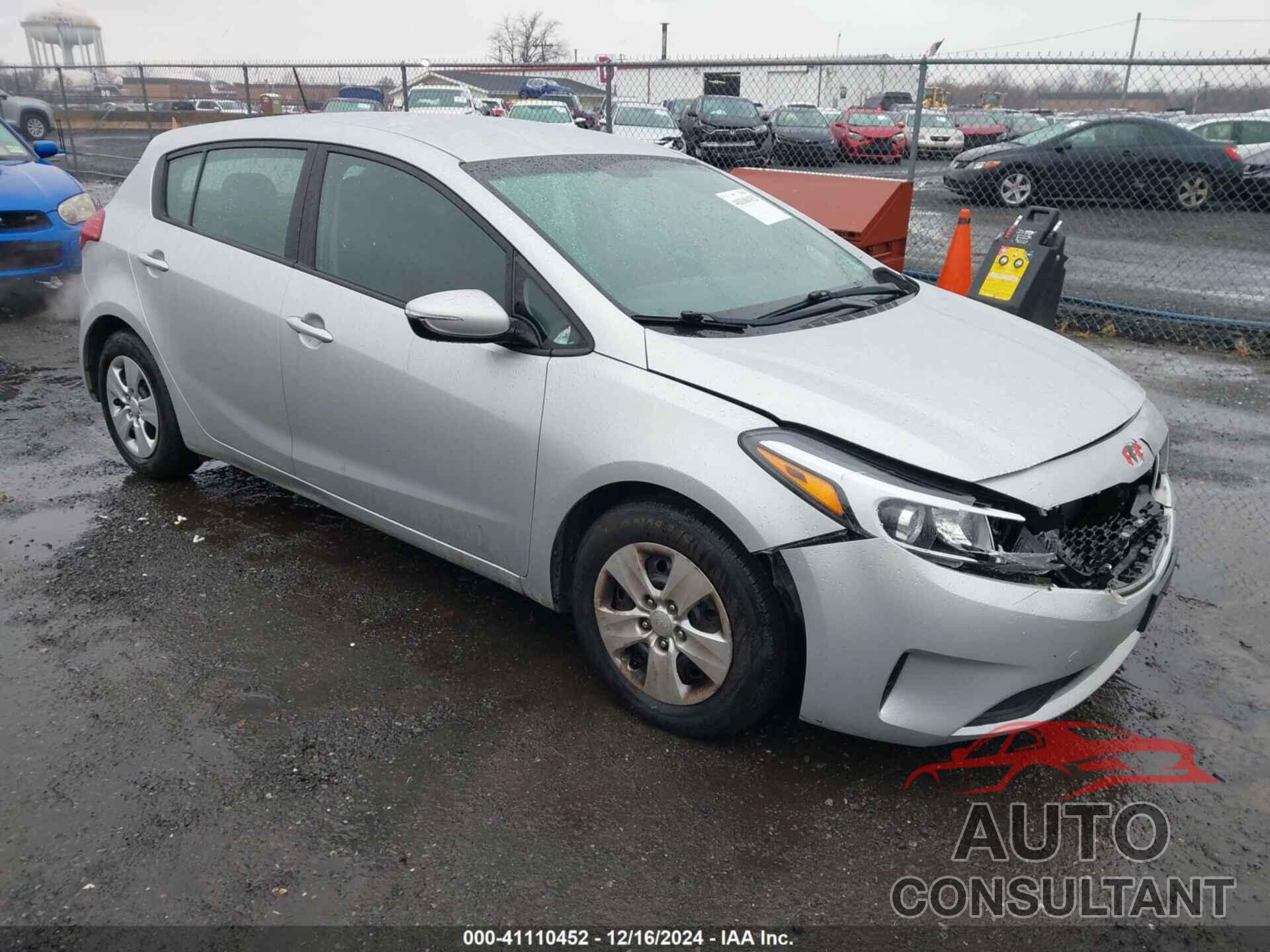 KIA FORTE 2017 - KNAFK5A89H5678442