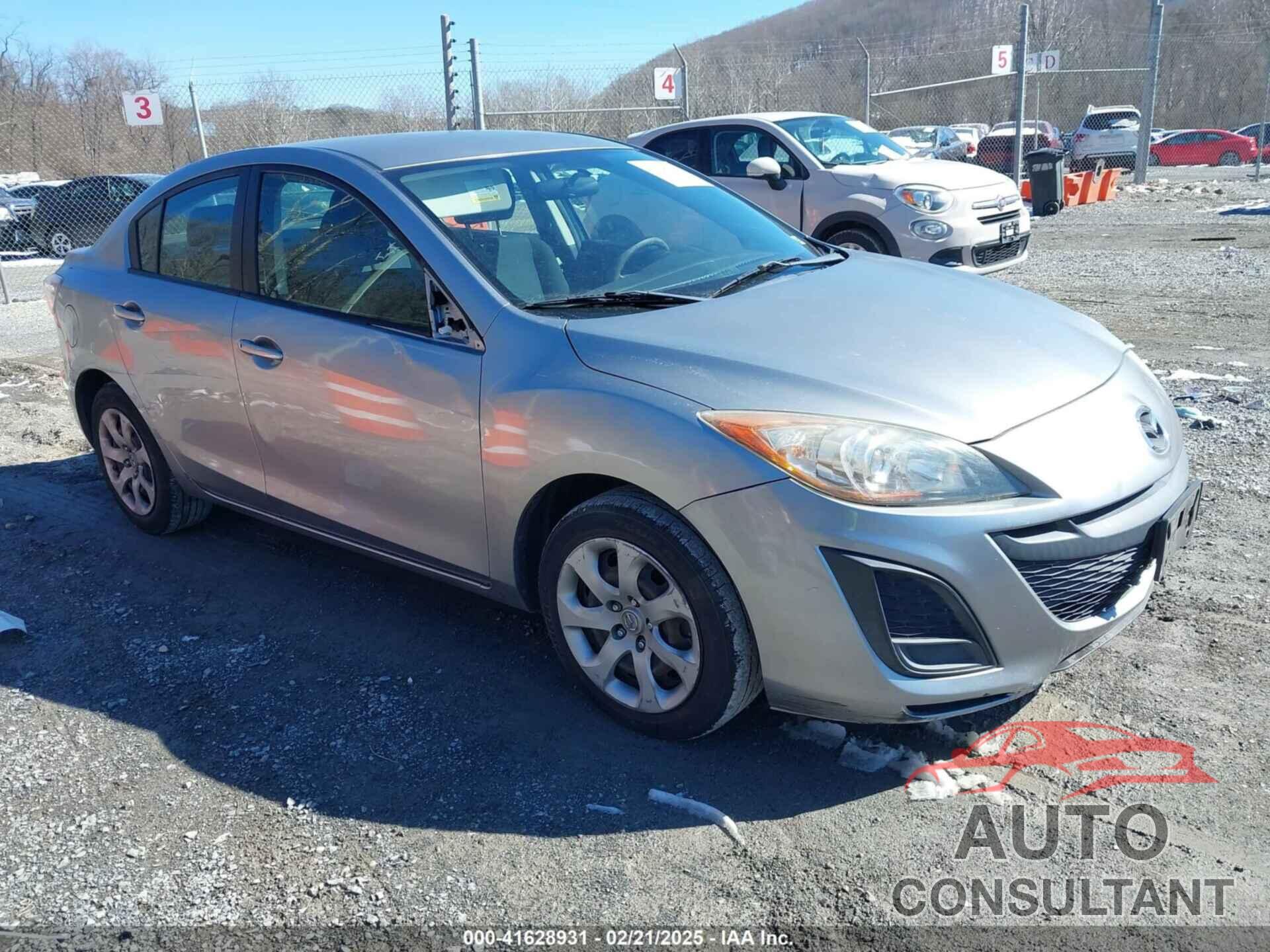 MAZDA MAZDA3 2011 - JM1BL1UF4B1375214