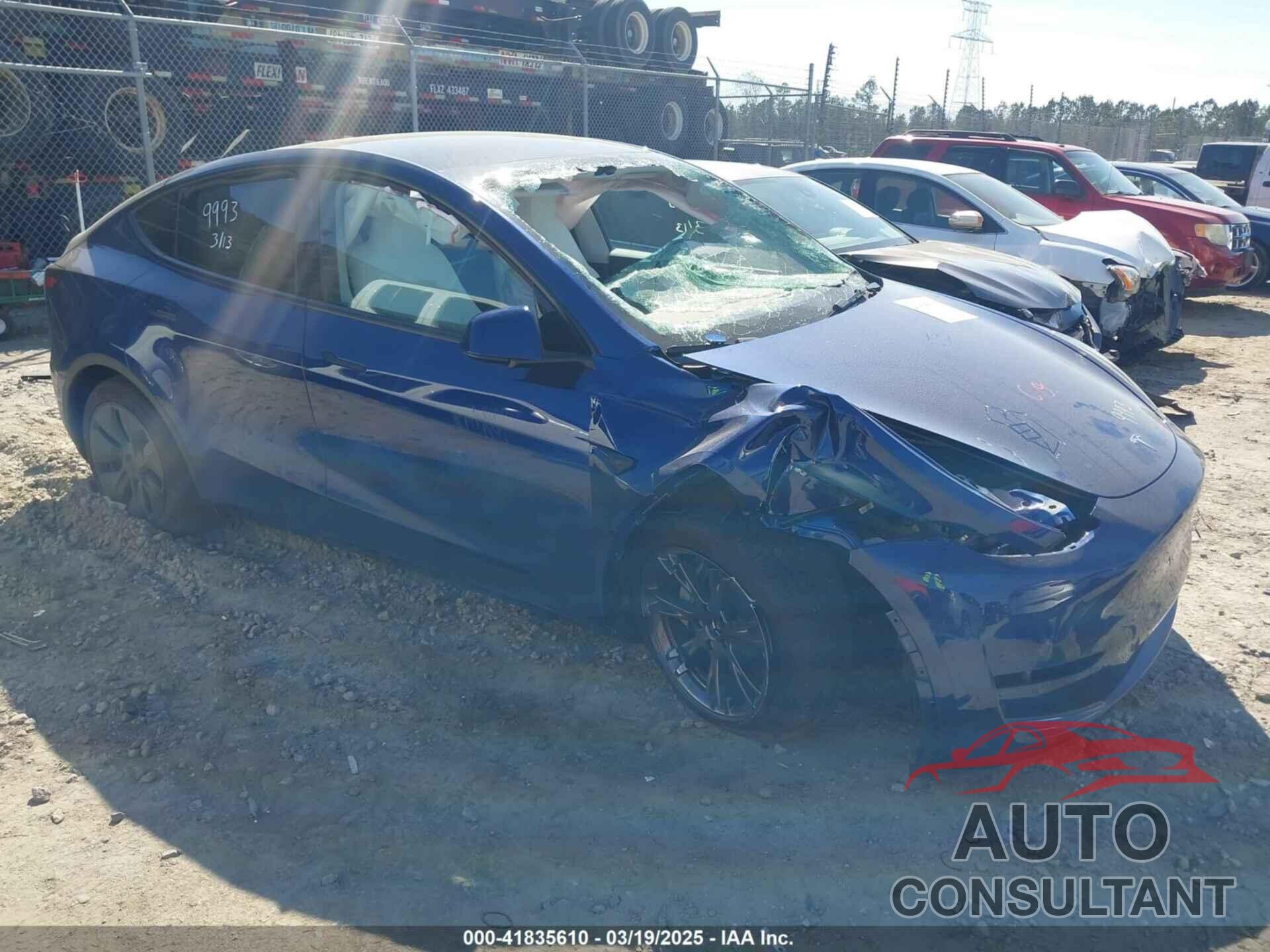 TESLA MODEL Y 2025 - 7SAYGDEEXSA346006