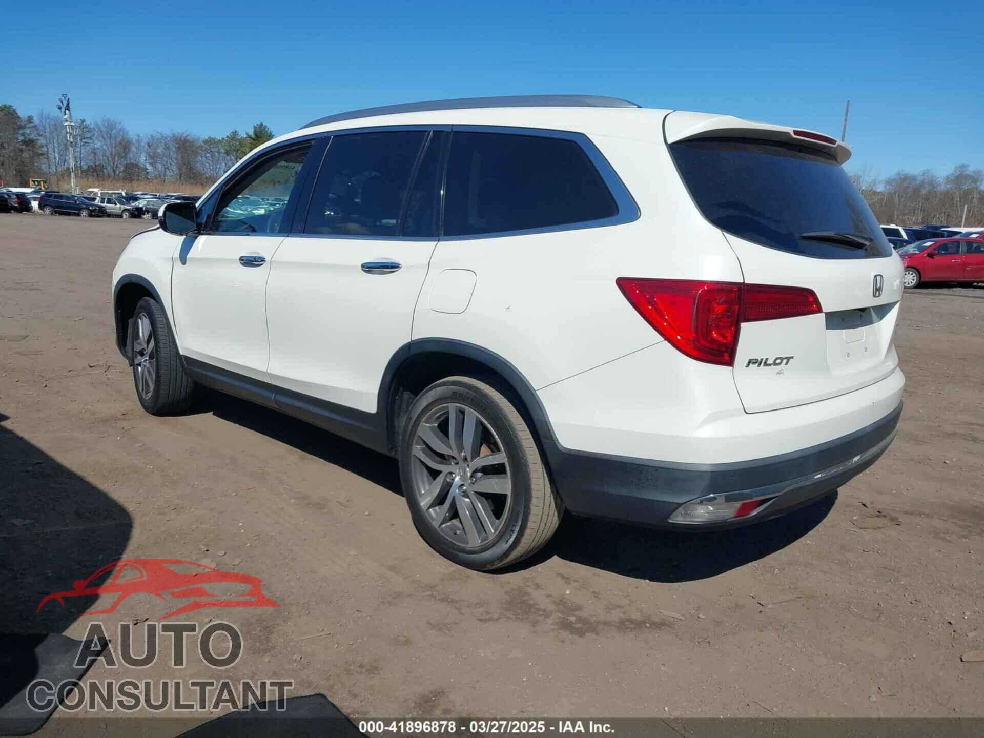 HONDA PILOT 2017 - 5FNYF6H99HB089121