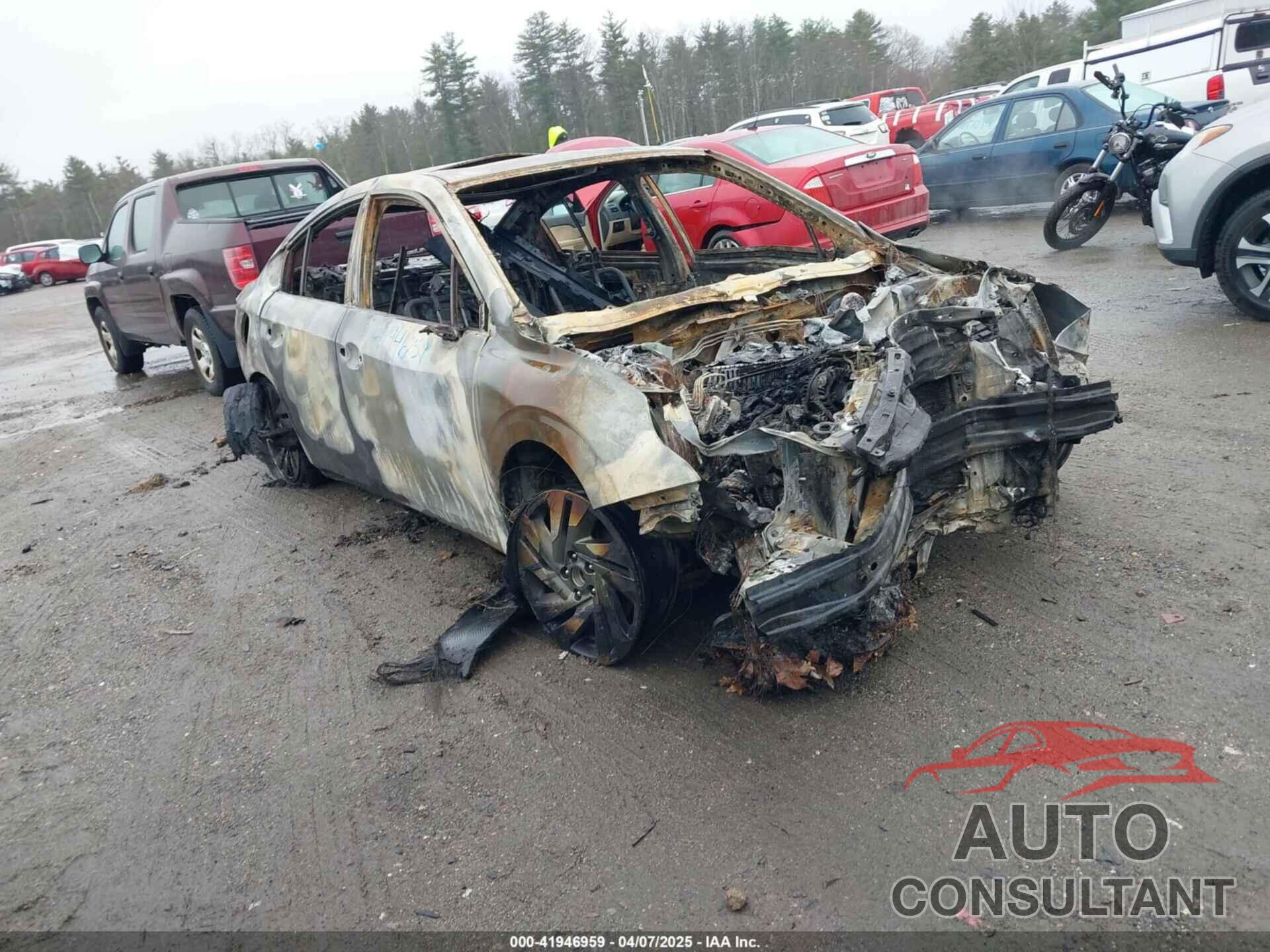 SUBARU LEGACY 2024 - 4S3BWGP66R3011672