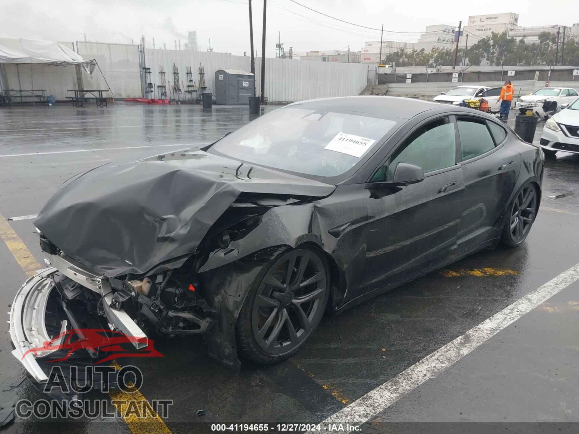 TESLA MODEL S 2024 - 5YJSA1E58RF536404