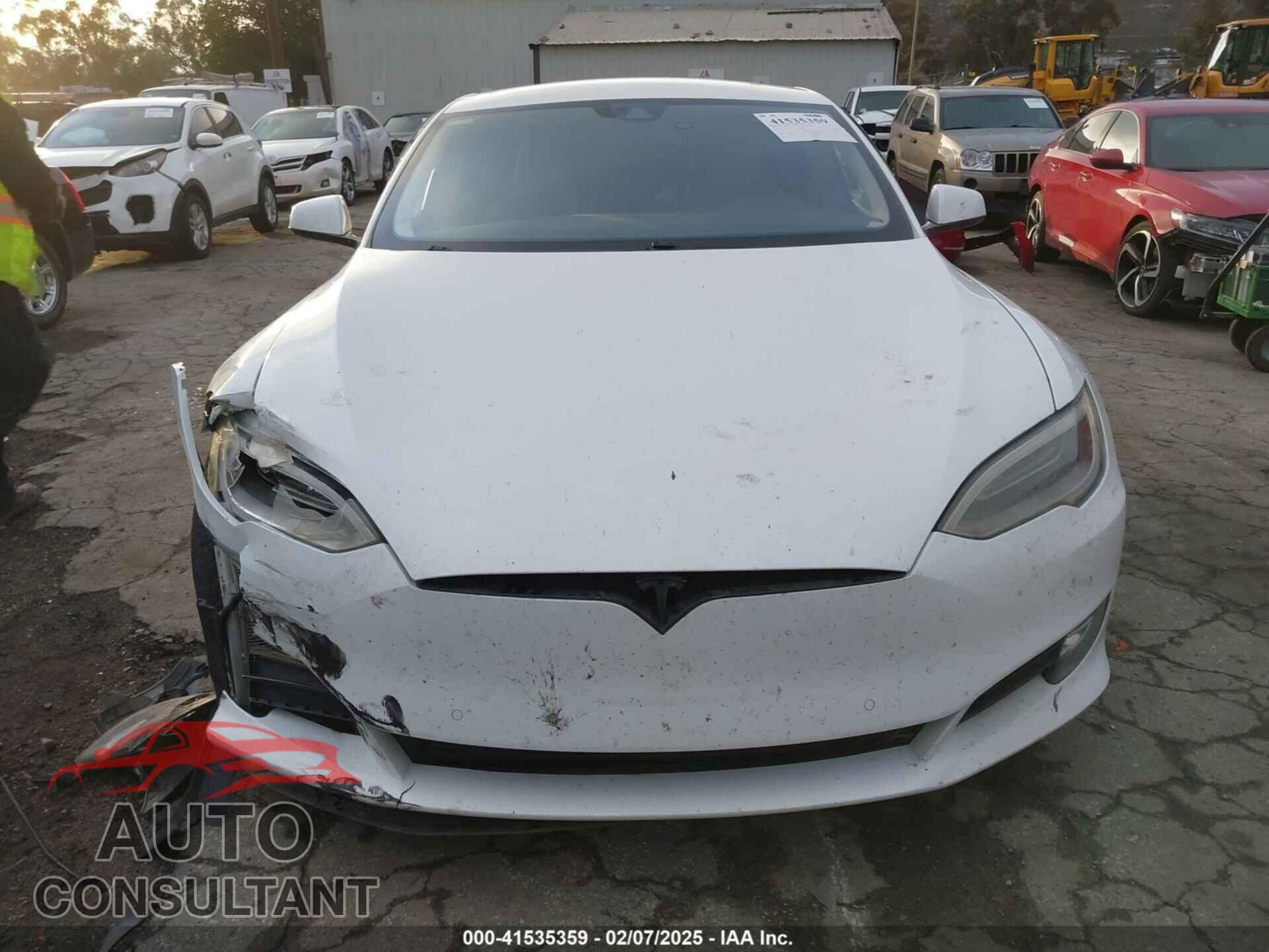 TESLA MODEL S 2016 - 5YJSA1E2XGF144477
