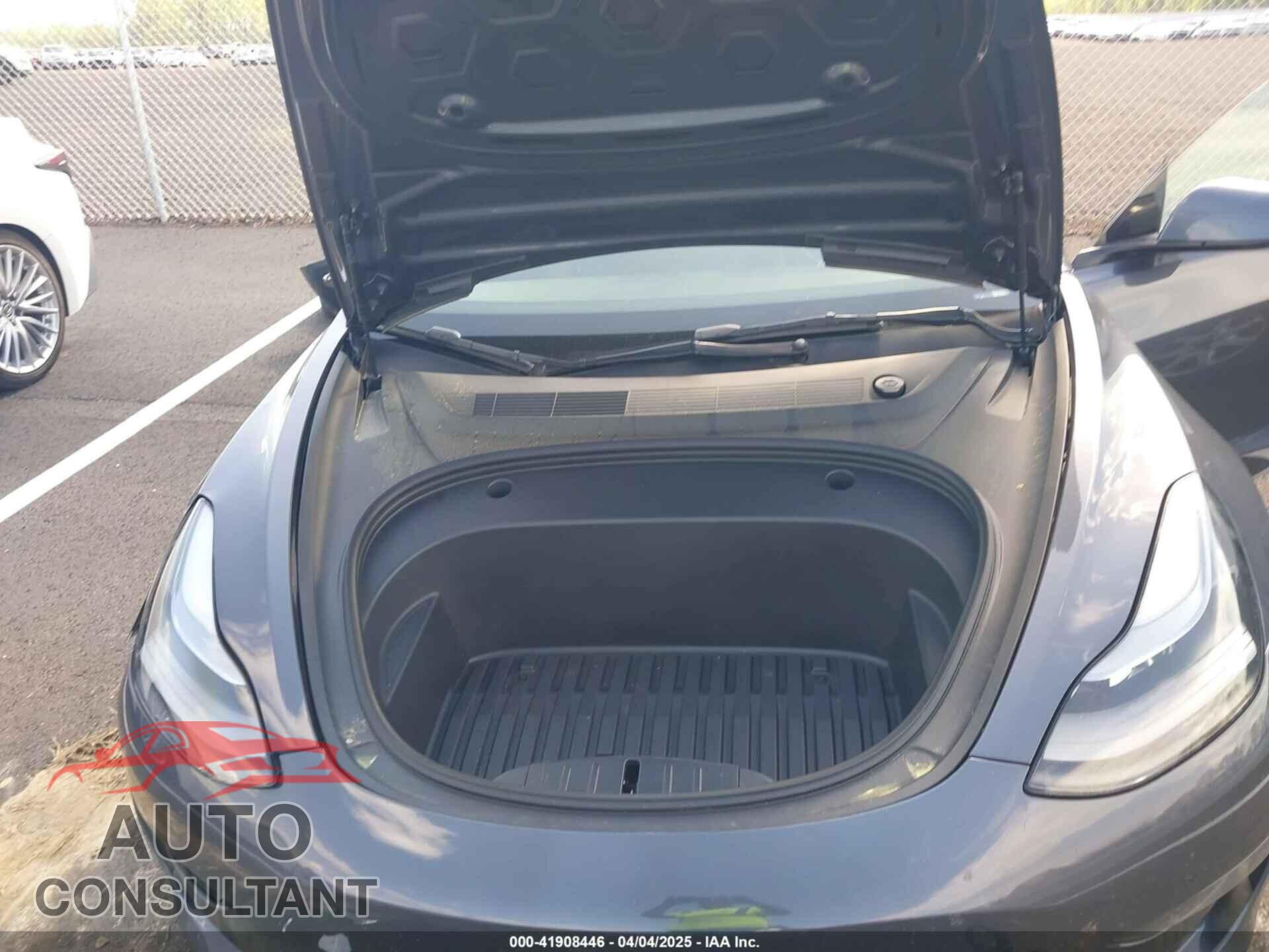 TESLA MODEL 3 2023 - 5YJ3E1EA2PF452596