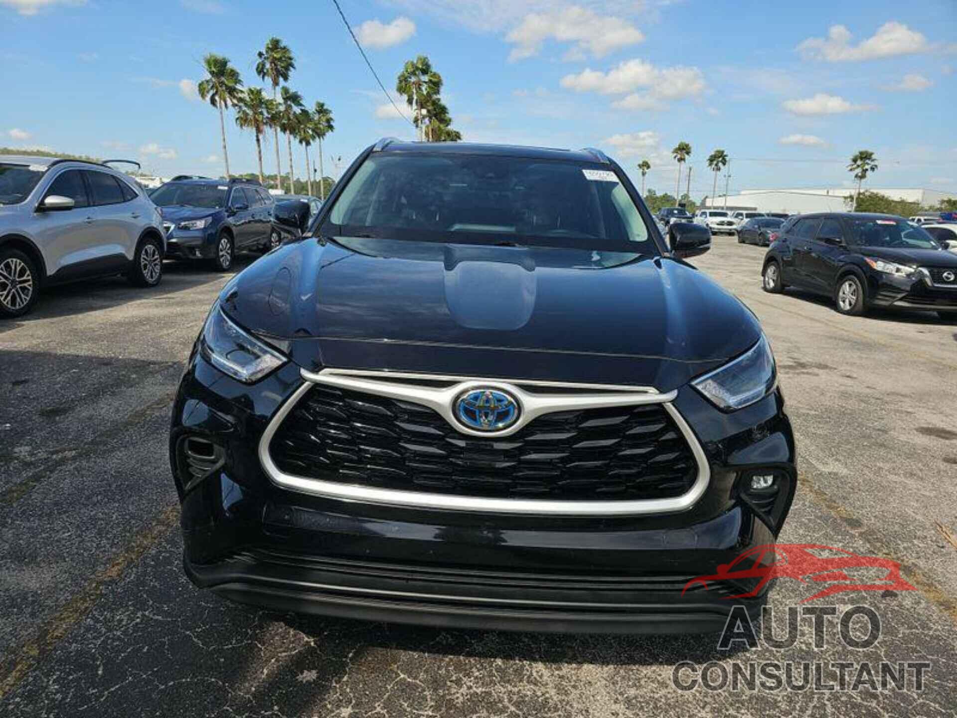 TOYOTA HIGHLANDER 2021 - 5TDHARAH6MS012049