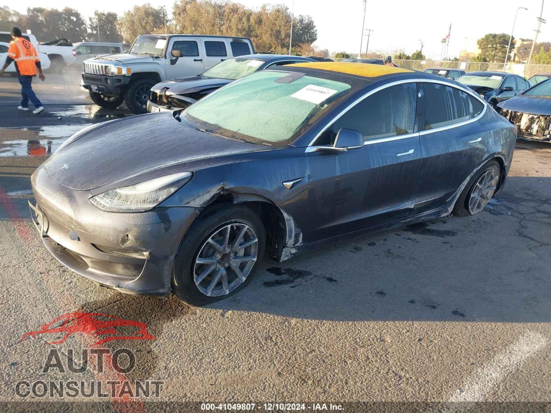 TESLA MODEL 3 2019 - 5YJ3E1EA1KF190238