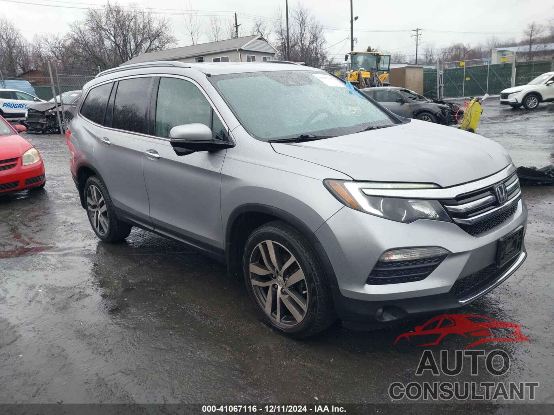 HONDA PILOT 2017 - 5FNYF6H93HB096551