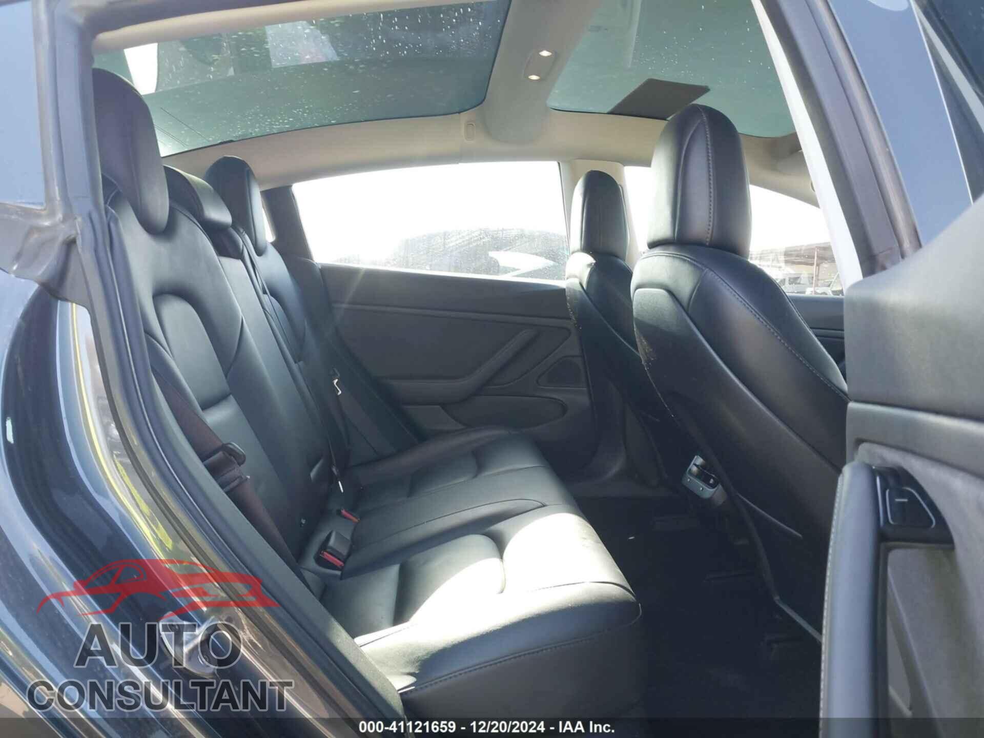 TESLA MODEL 3 2018 - 5YJ3E1EB2JF128922