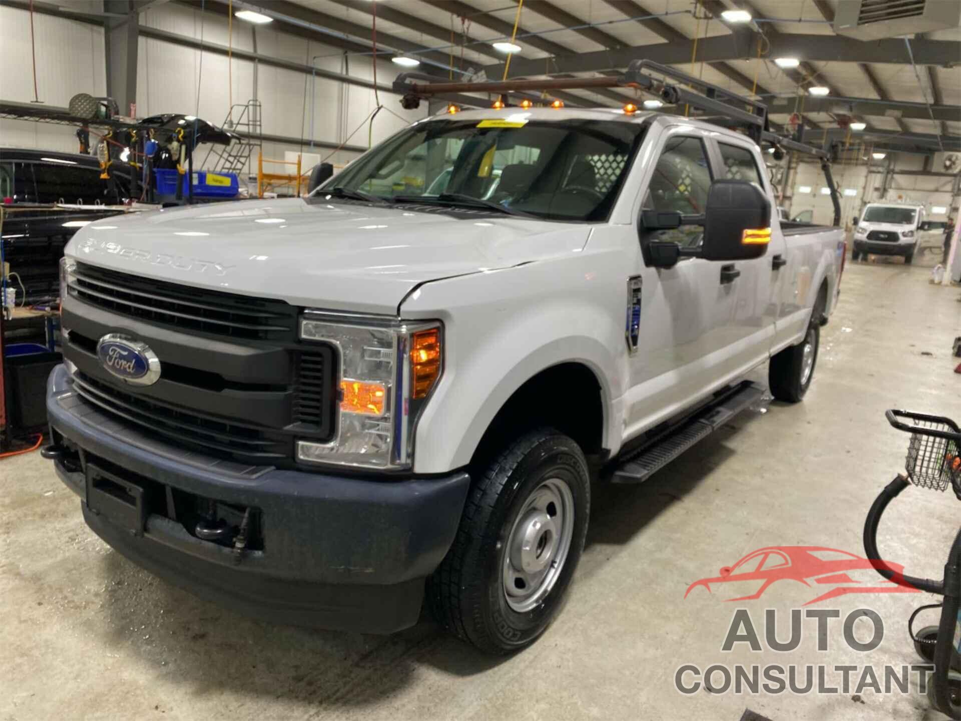 FORD F-250 2018 - 1FT7W2B67JEC49491