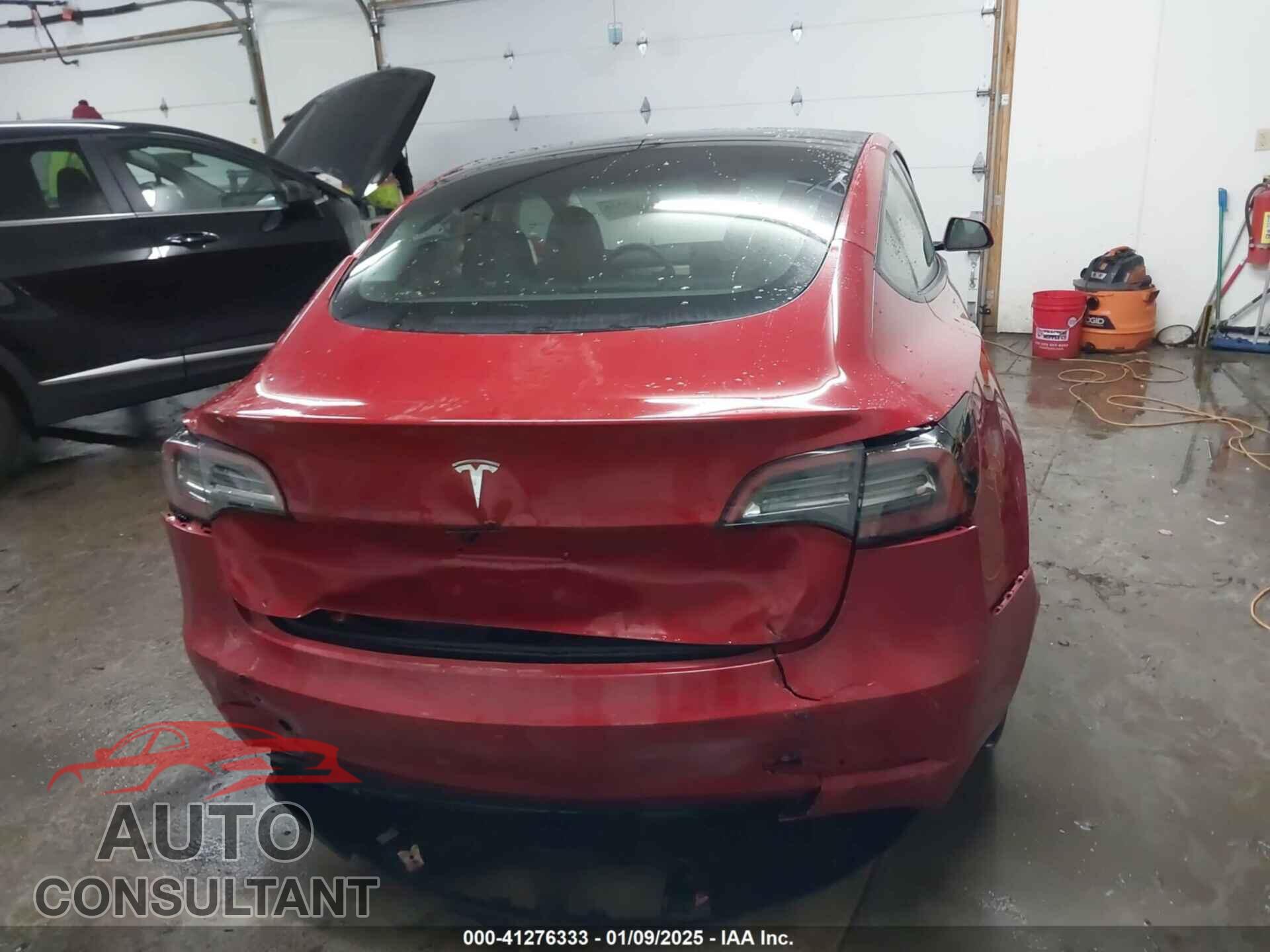 TESLA MODEL 3 2023 - 5YJ3E1EA2PF664463