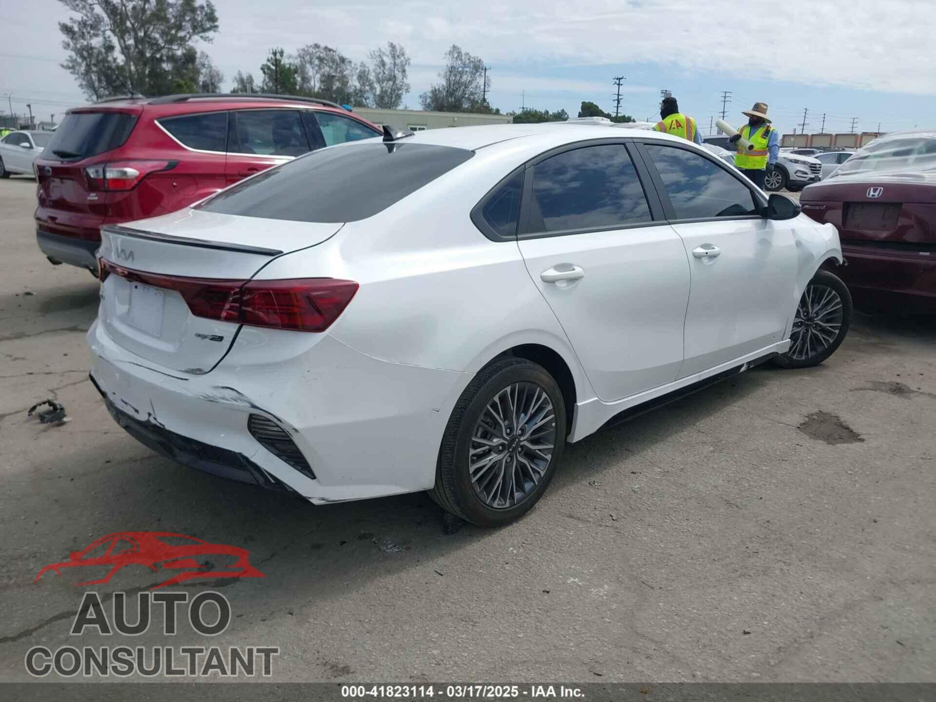 KIA FORTE 2023 - 3KPF54AD1PE615744