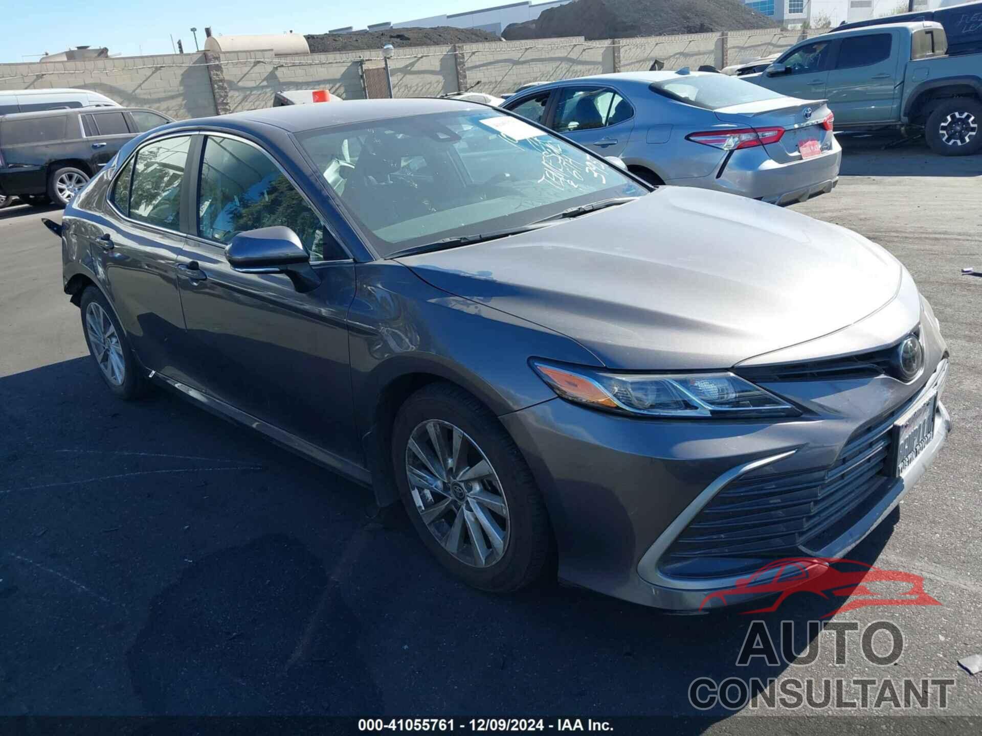 TOYOTA CAMRY 2023 - 4L1R11AK9PU163951