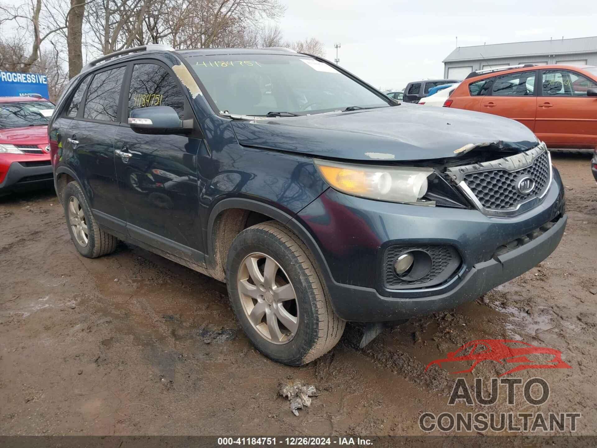 KIA SORENTO 2011 - 5XYKT3A1XBG008385