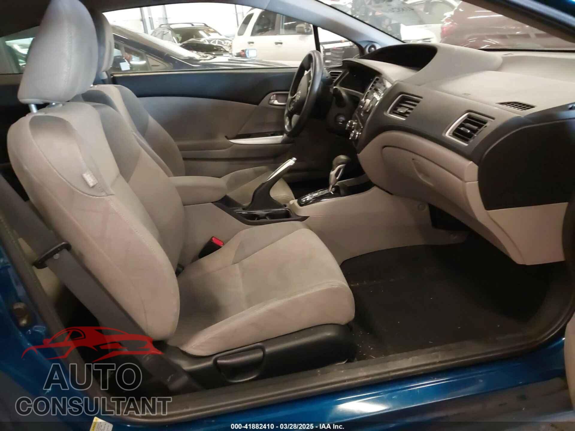 HONDA CIVIC 2013 - 2HGFG3B82DH527146
