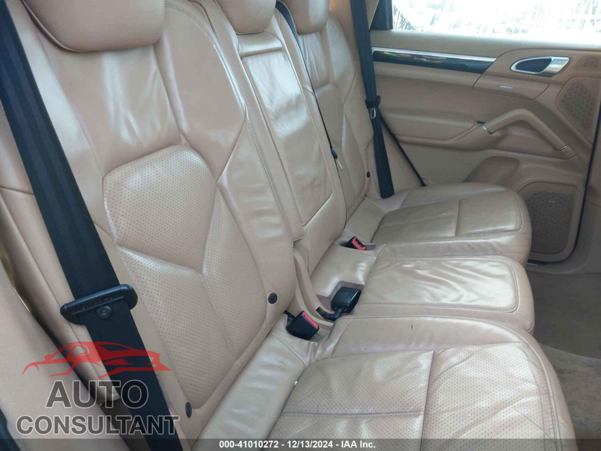 PORSCHE CAYENNE 2012 - WP1AB2A27CLA41558