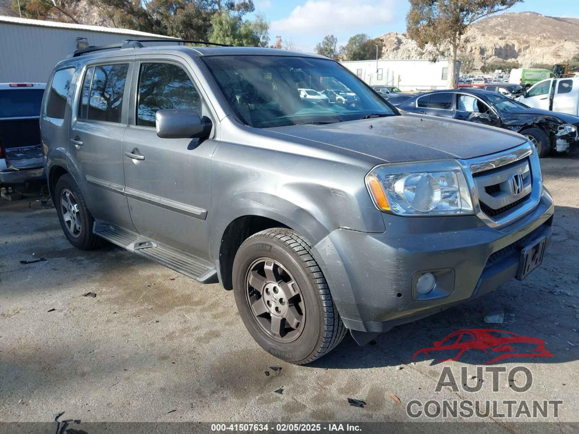 HONDA PILOT 2011 - 5FNYF3H93BB055794