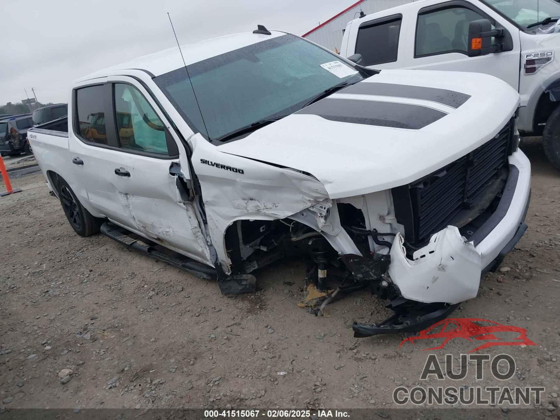 CHEVROLET SILVERADO 1500 2021 - 1GCPYBEKXMZ292481