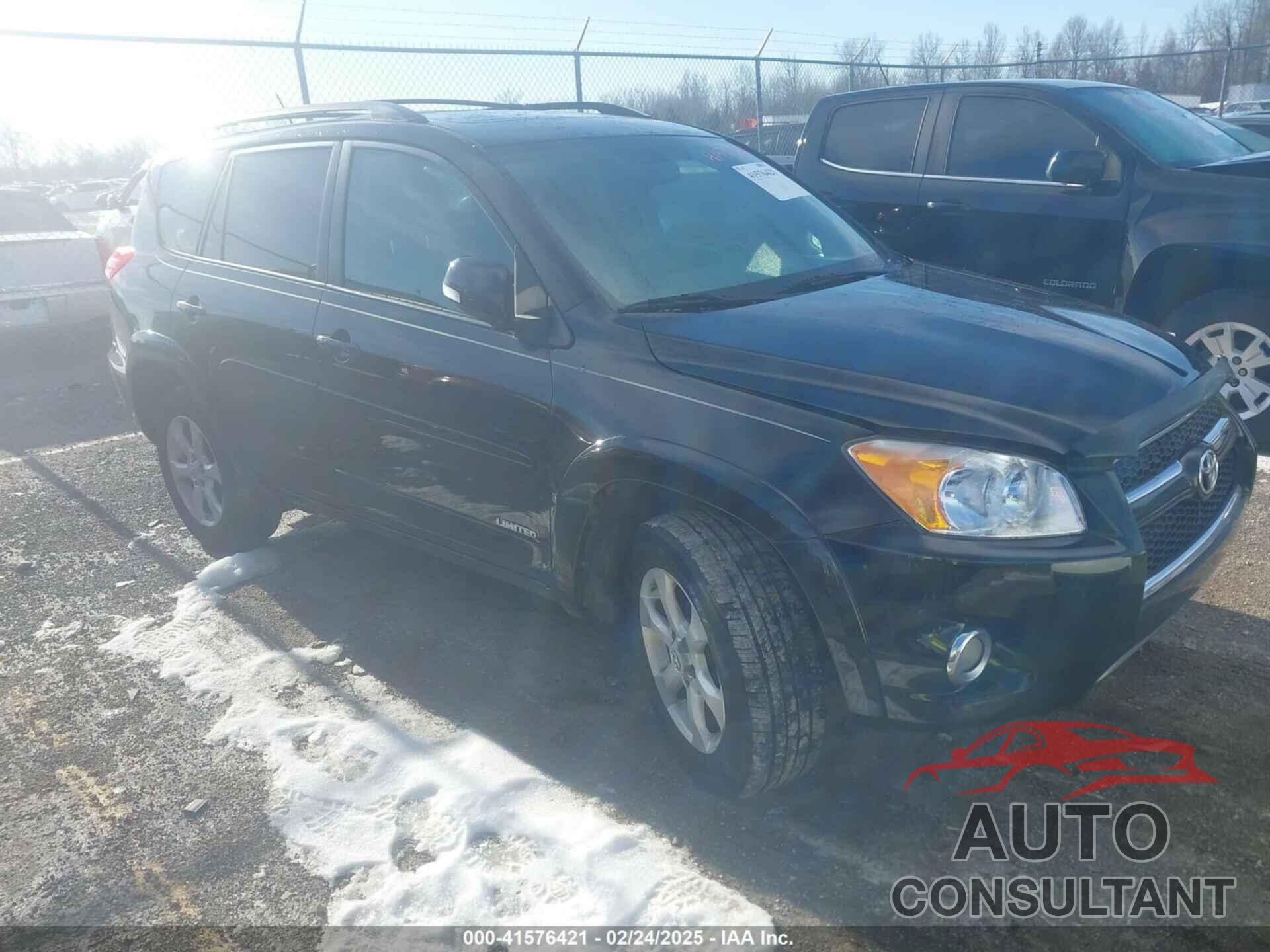 TOYOTA RAV4 2011 - 2T3DF4DV9BW154475