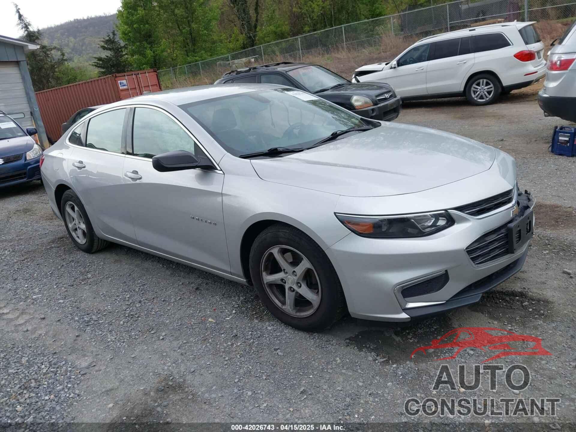 CHEVROLET MALIBU 2017 - 1G1ZB5ST6HF104662