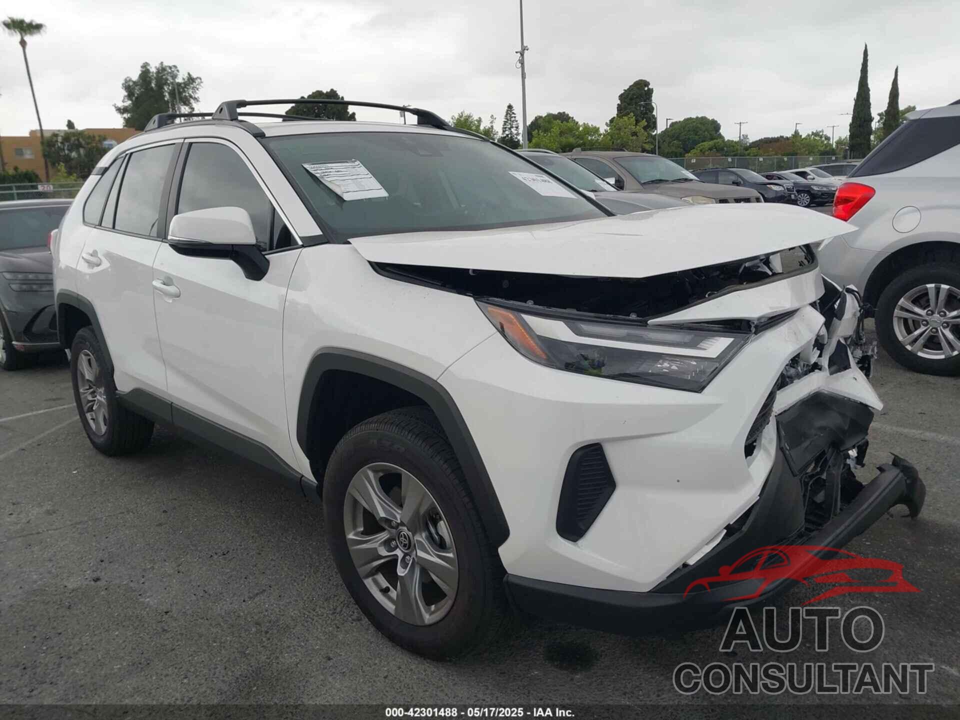TOYOTA RAV4 2024 - 2T3W1RFV4RC281602