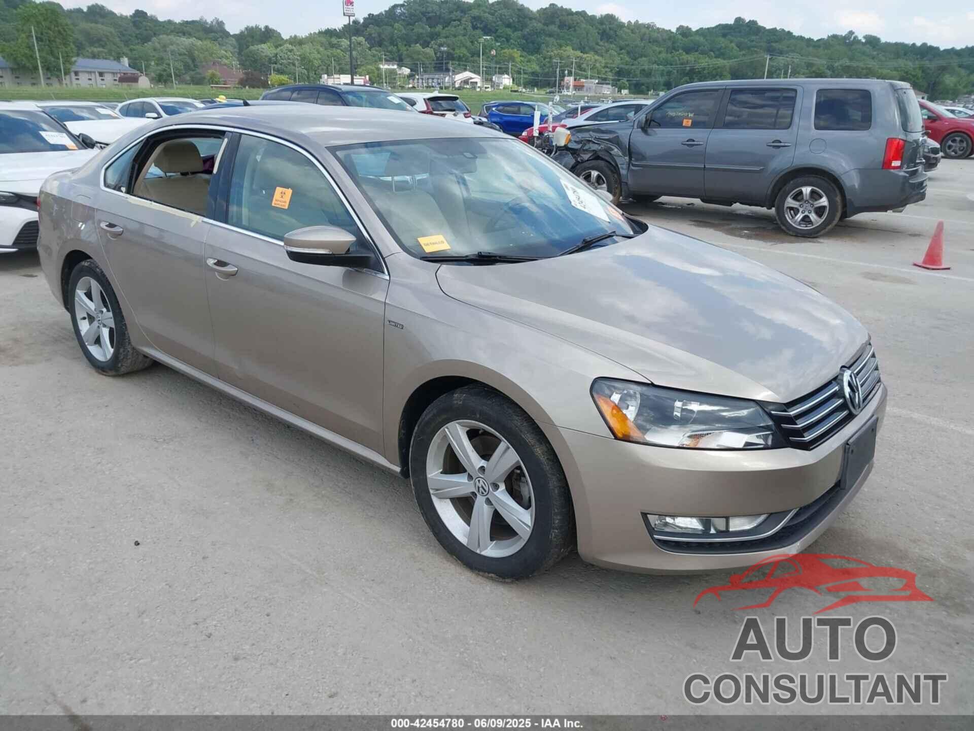 VOLKSWAGEN PASSAT 2015 - 1VWAT7A38FC099474
