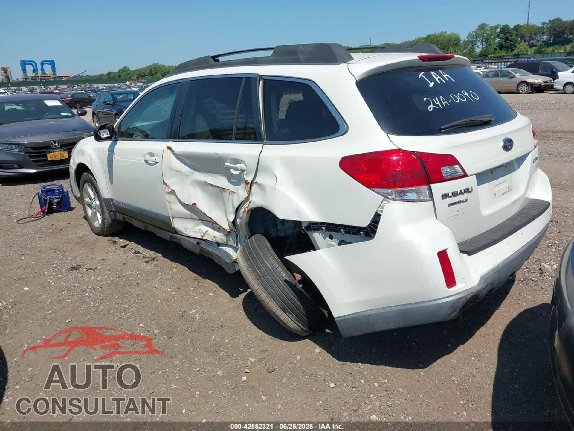 SUBARU OUTBACK 2013 - 4S4BRBCC9D3314021