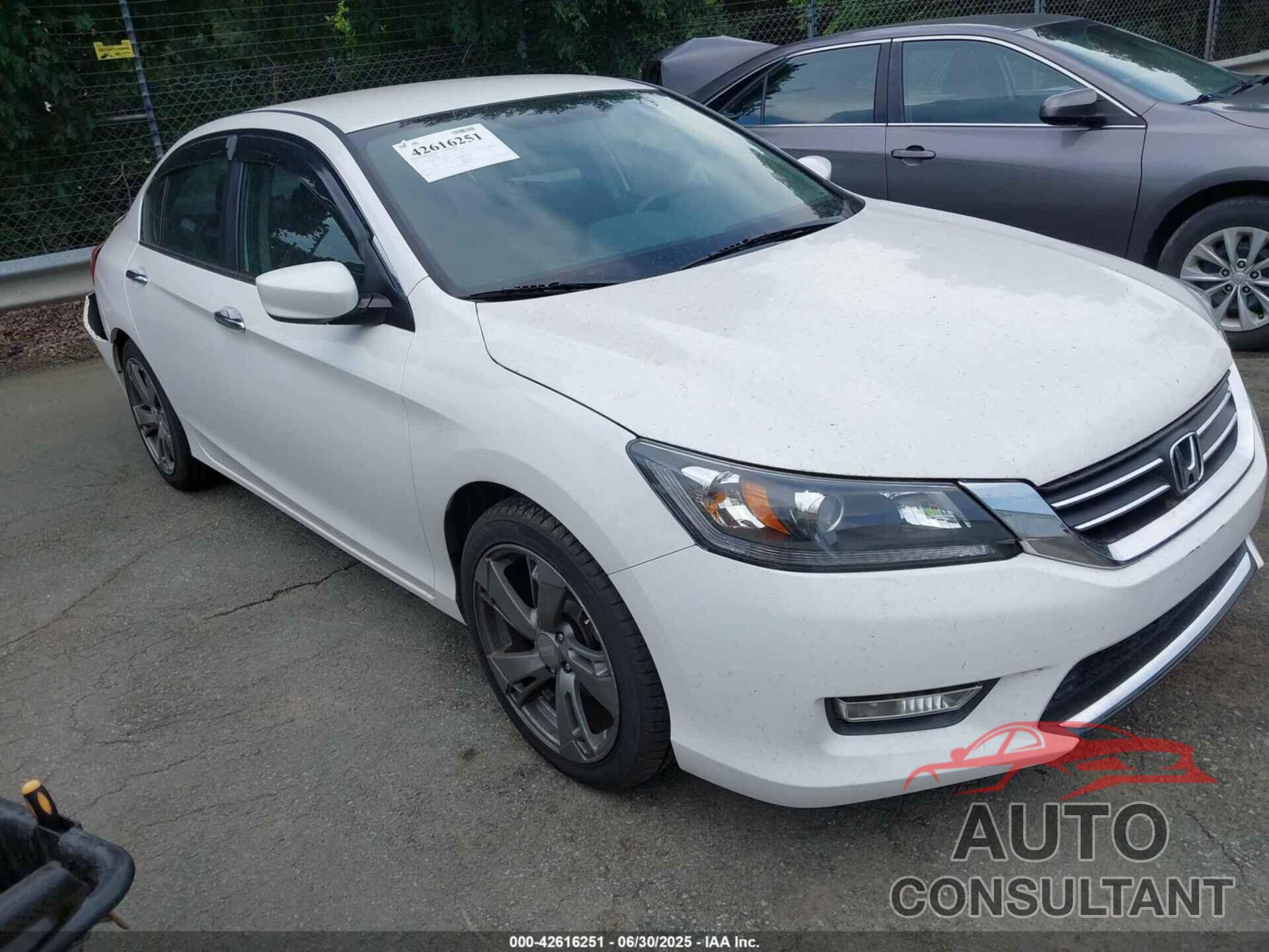 HONDA ACCORD 2015 - 1HGCR2F54FA019558