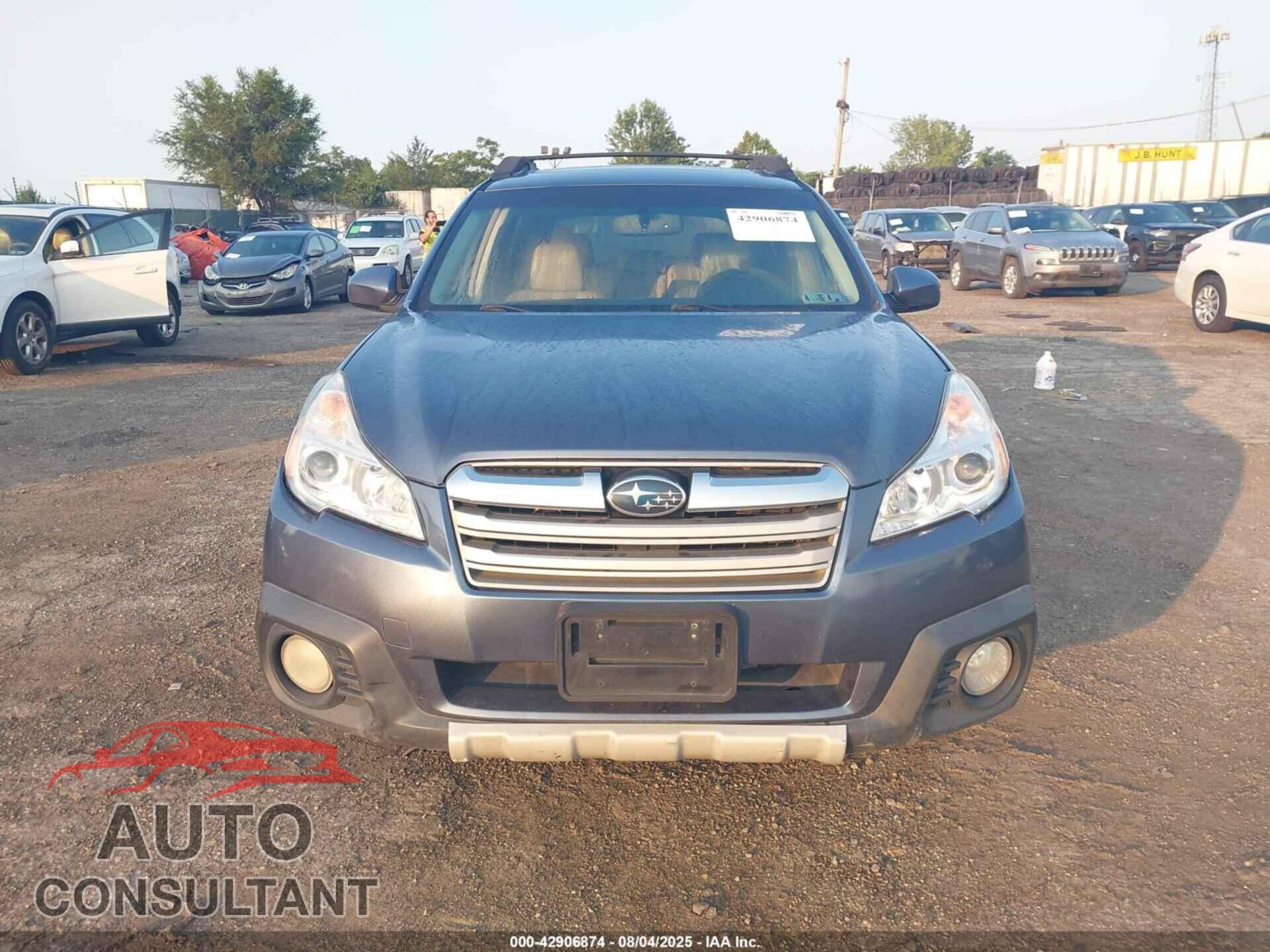 SUBARU OUTBACK 2013 - 4S4BRBLC4D3215543