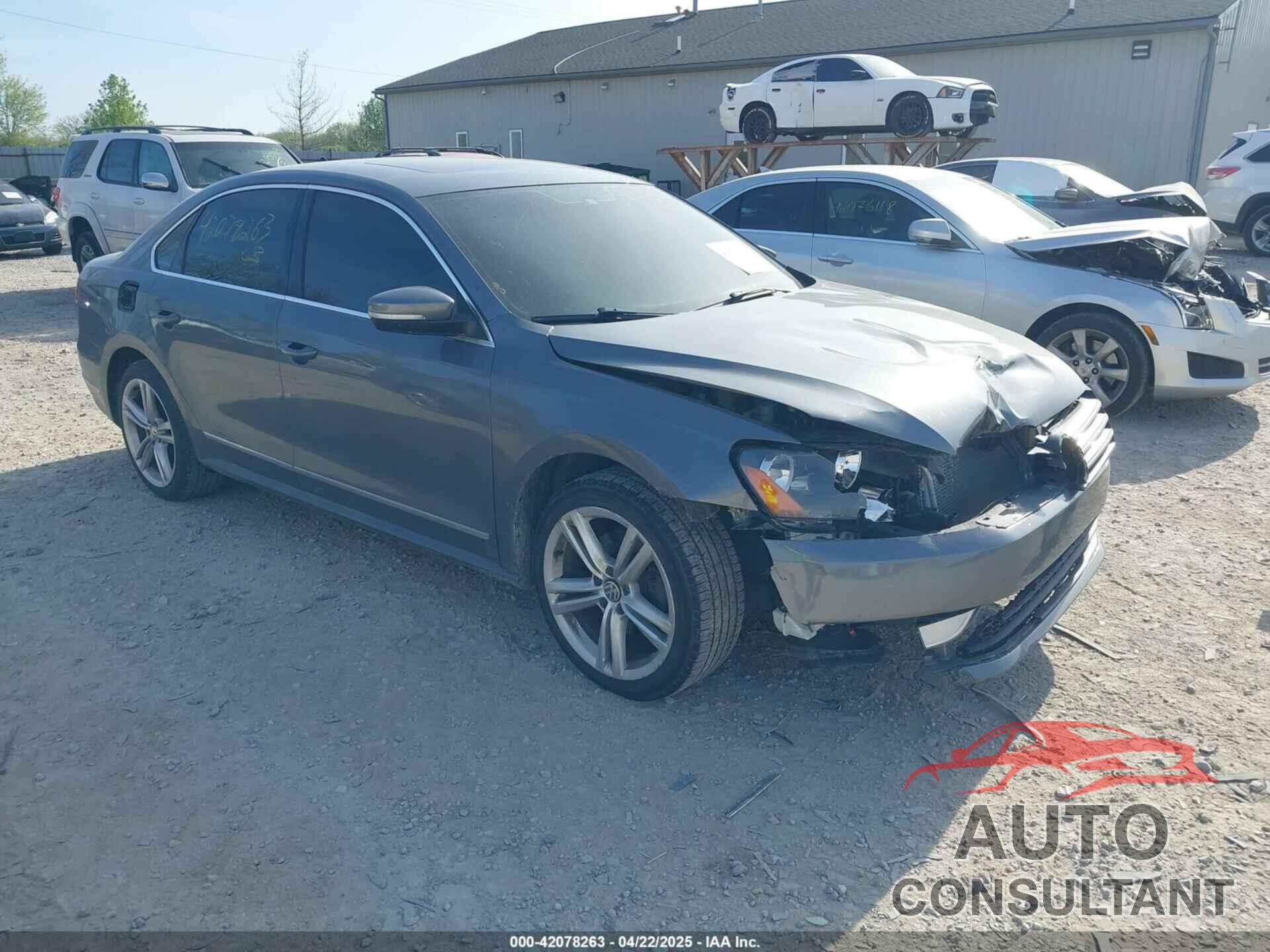 VOLKSWAGEN PASSAT 2014 - 1VWCN7A33EC113962
