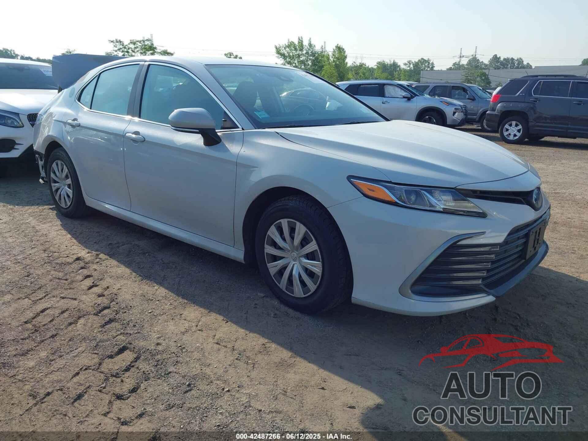 TOYOTA CAMRY HYBRID 2024 - 4T1C31AK5RU078821