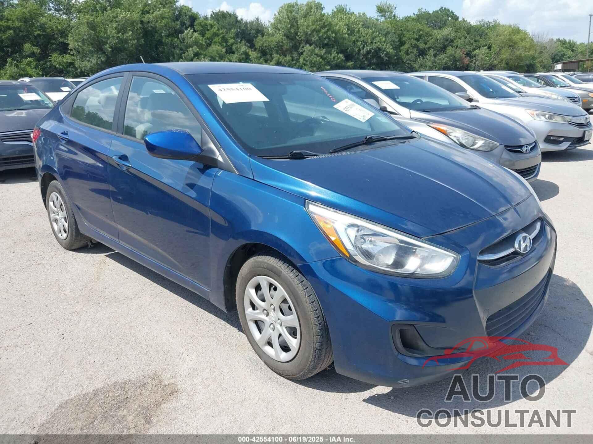 HYUNDAI ACCENT 2016 - KMHCT4AE8GU004589