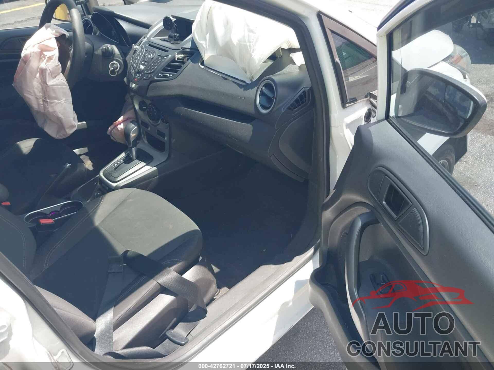 FORD FIESTA 2017 - 3FADP4BJ3HM161855