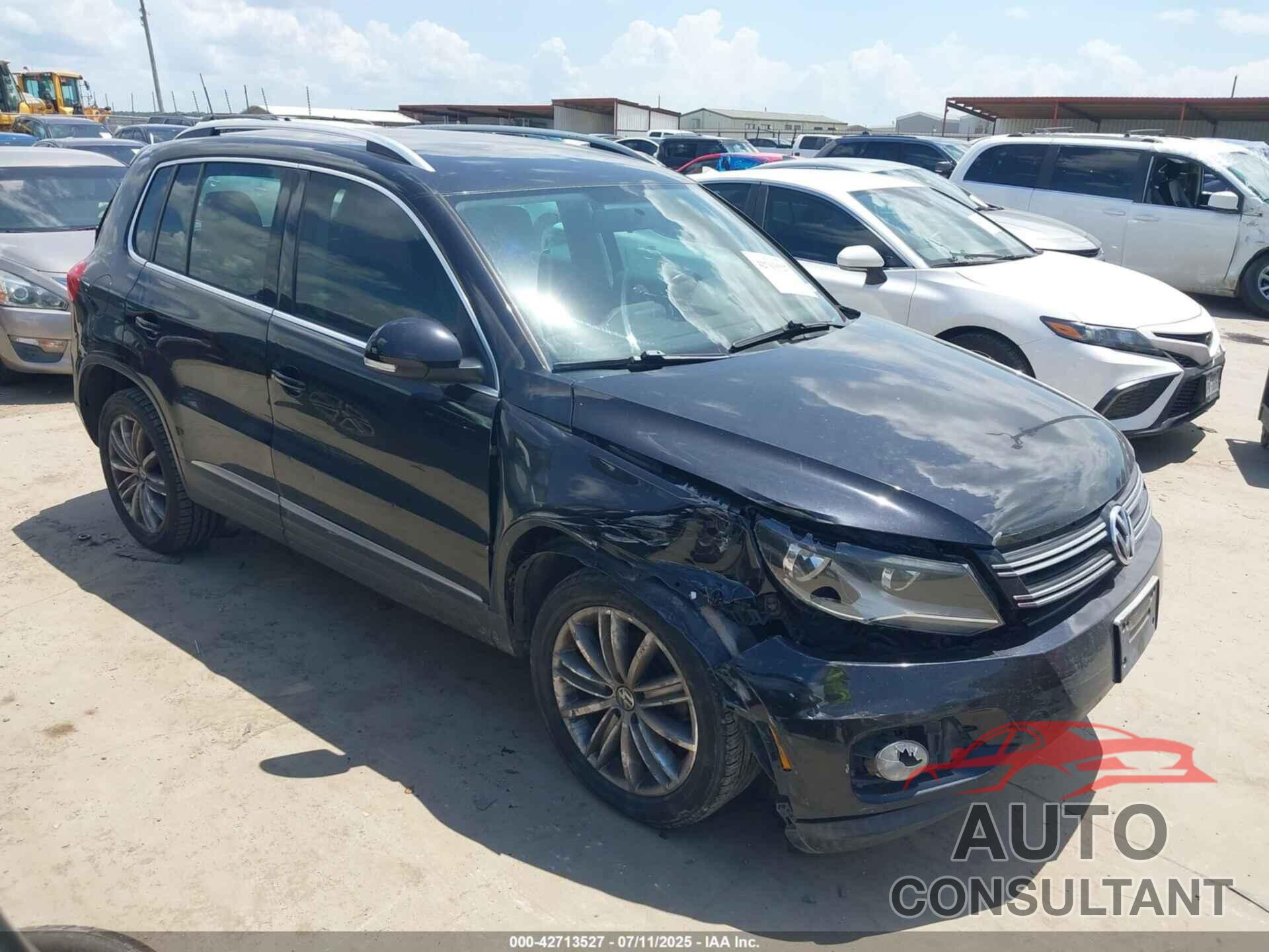 VOLKSWAGEN TIGUAN 2013 - WVGAV3AX3DW574755