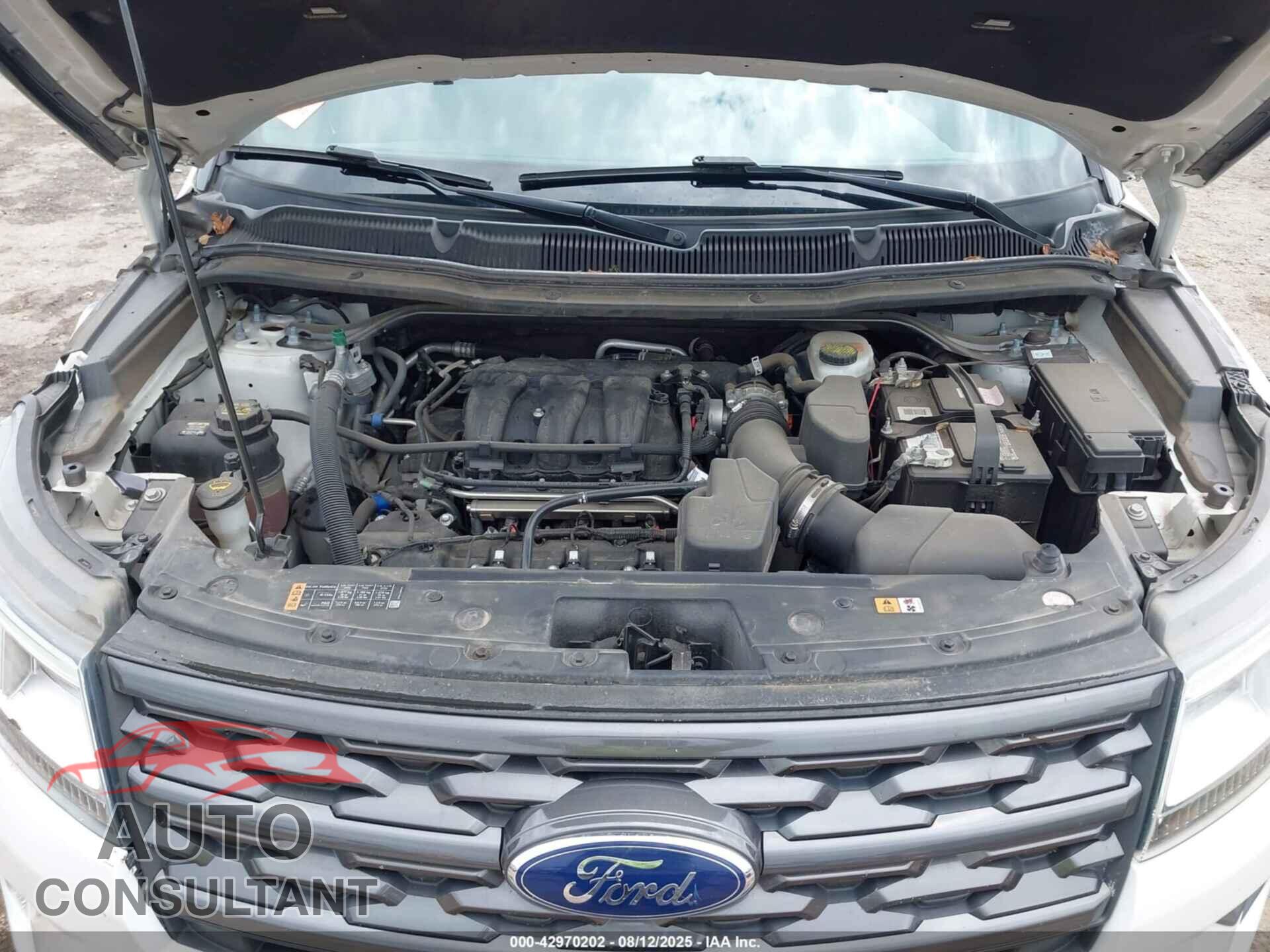 FORD EXPLORER 2018 - 1FM5K7D86JGB55164