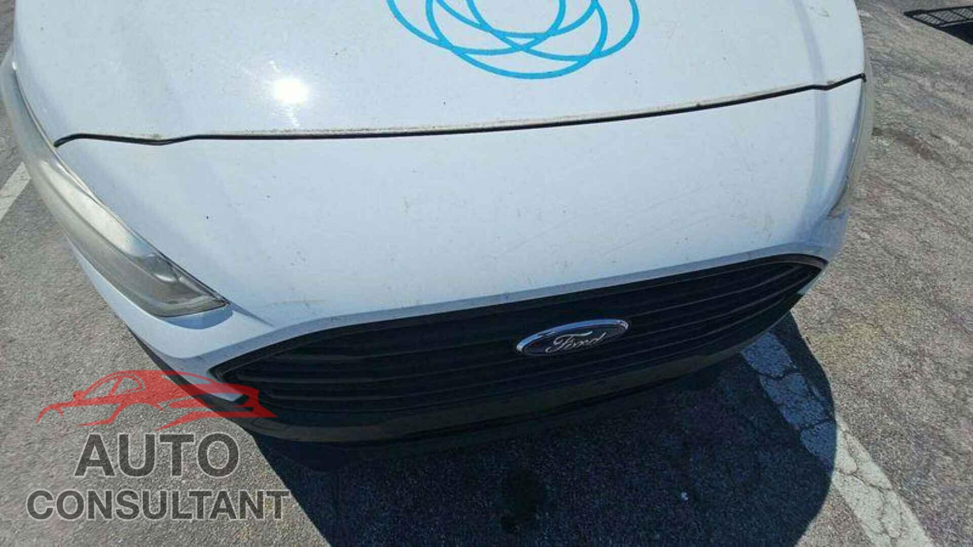 FORD TRANSIT CONNECT 2019 - NM0LS7E26K1389120