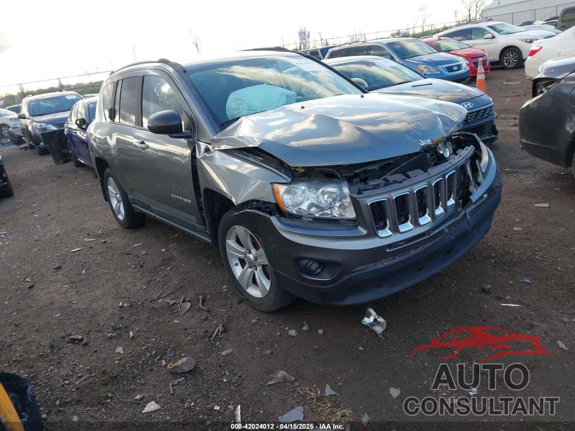 JEEP COMPASS 2011 - 1J4NF1FB6BD280595