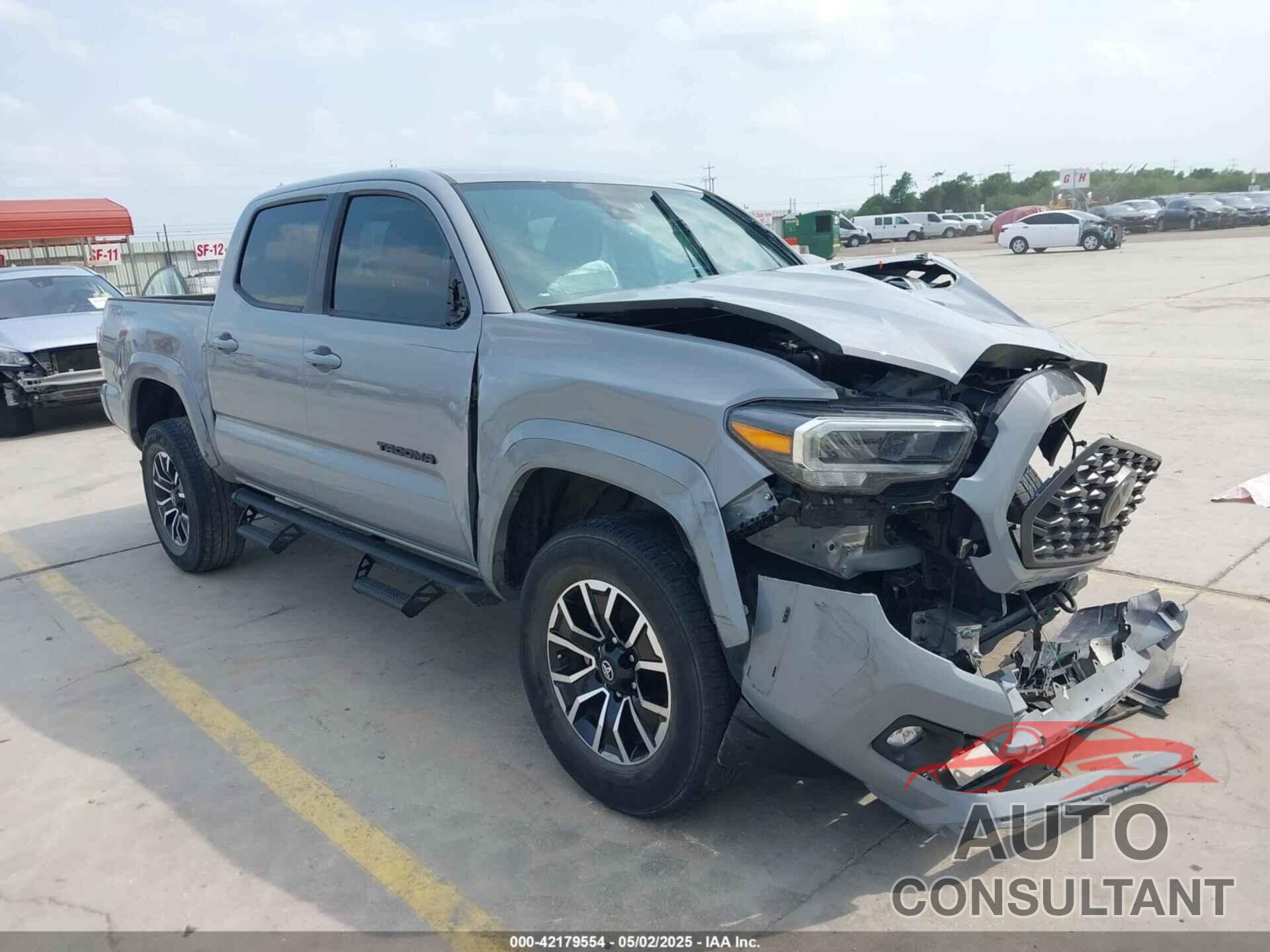 TOYOTA TACOMA 2021 - 5TFAZ5CN1MX112477
