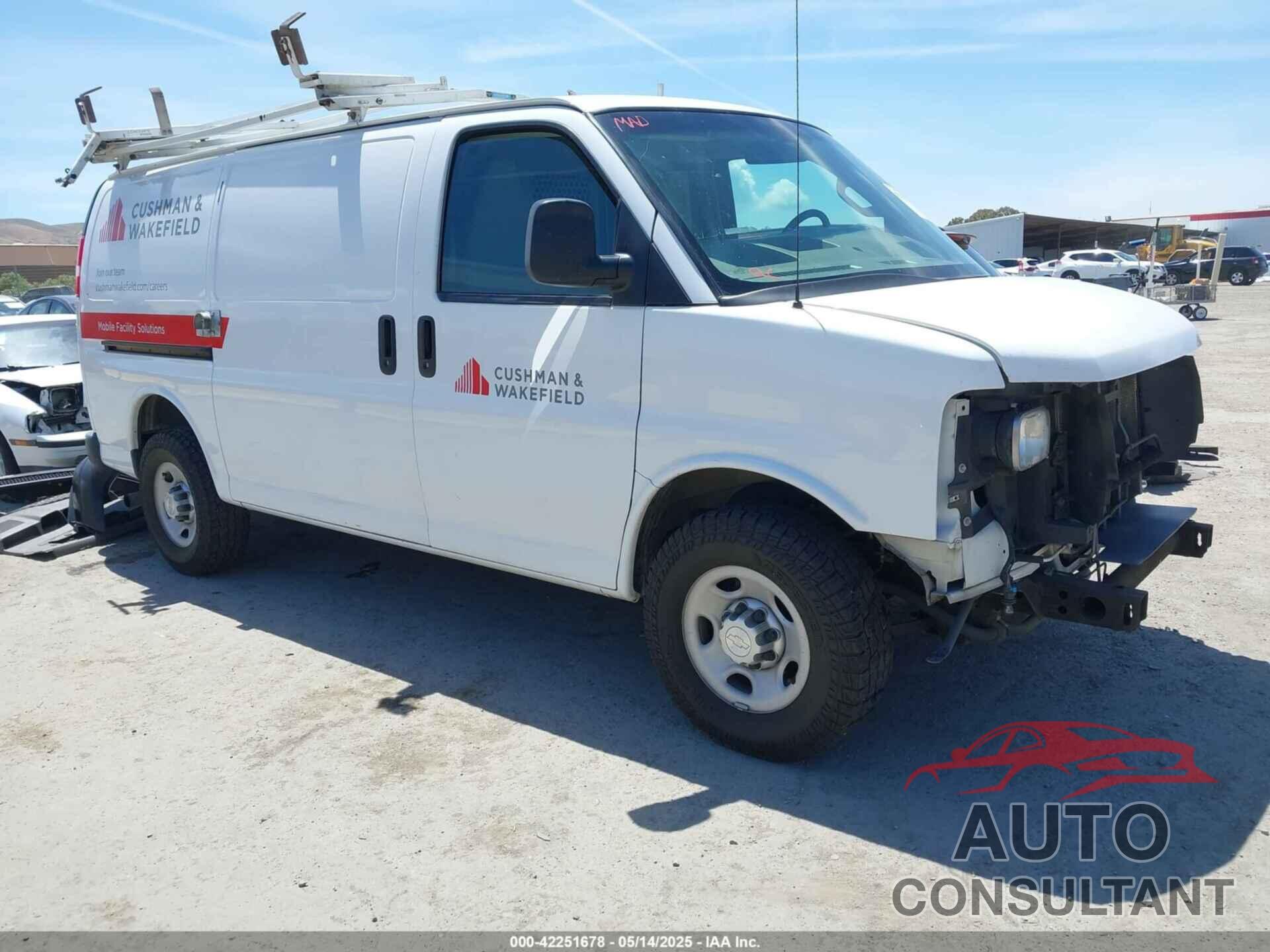 CHEVROLET EXPRESS 2500 2017 - 1GCWGAFF6H1350570