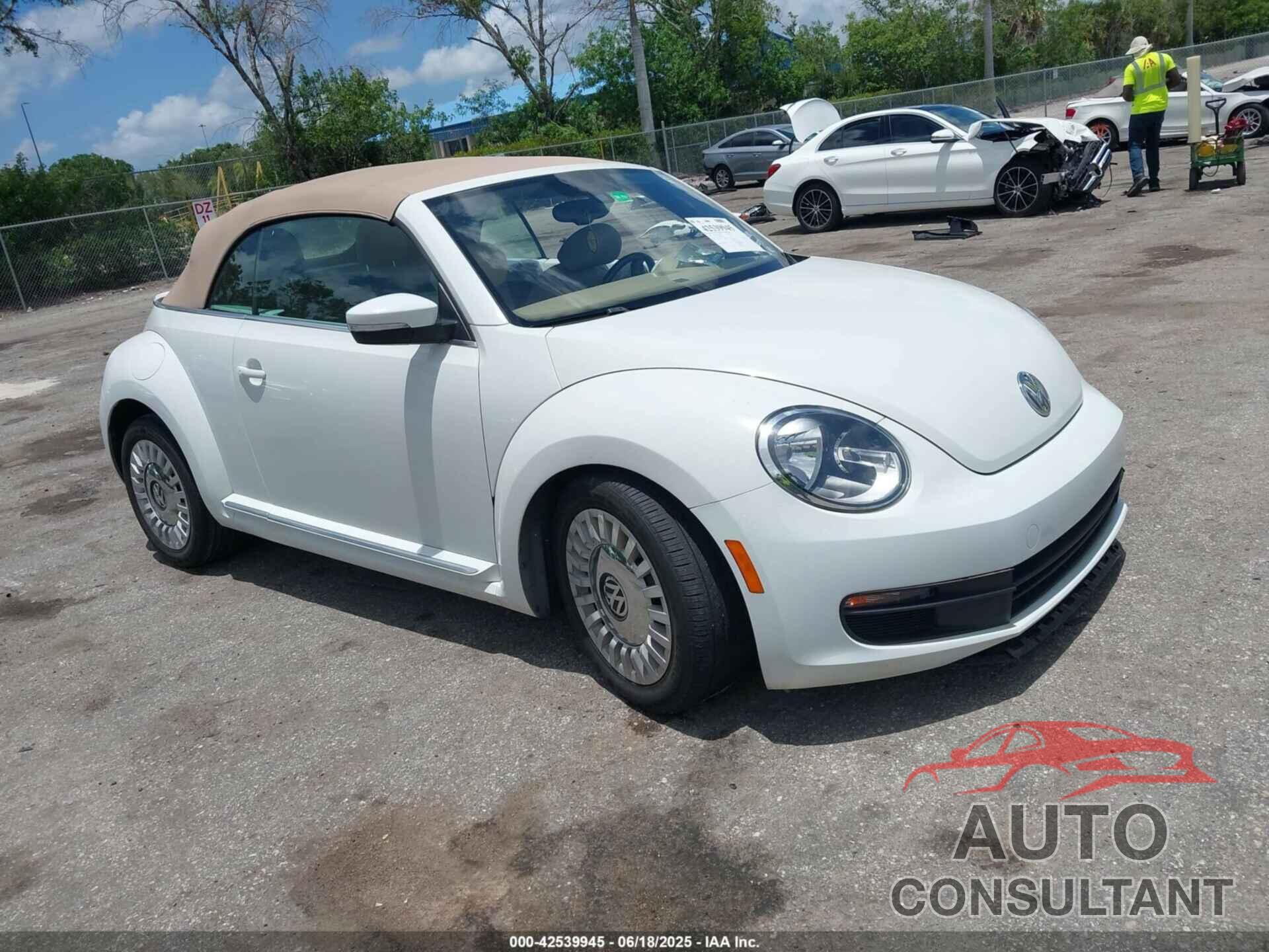VOLKSWAGEN BEETLE 2016 - 3VW507AT2GM807003