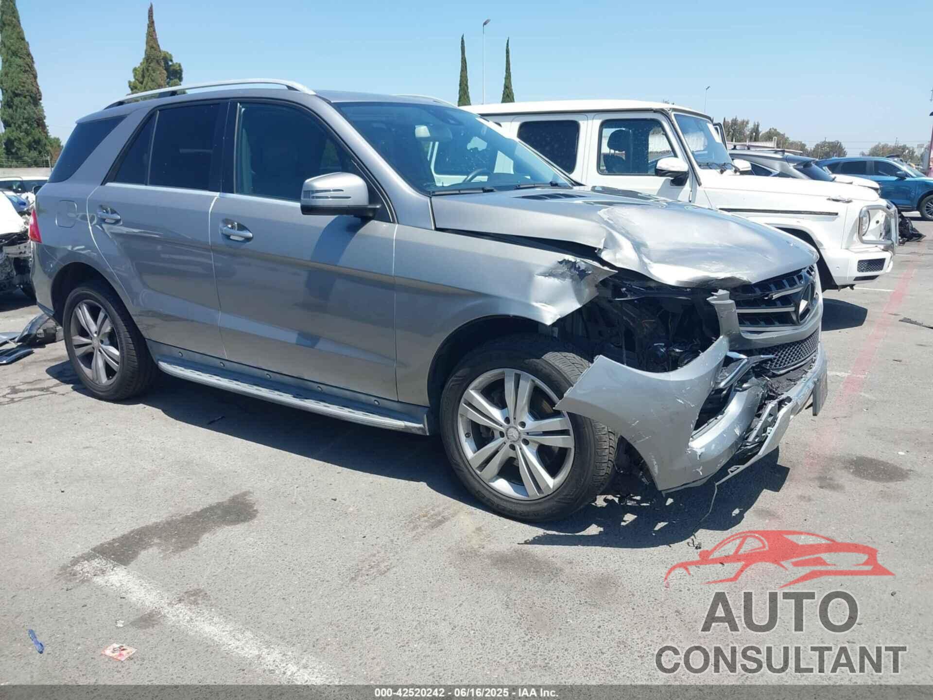 MERCEDES-BENZ ML 350 2014 - 4JGDA5JB6EA438482