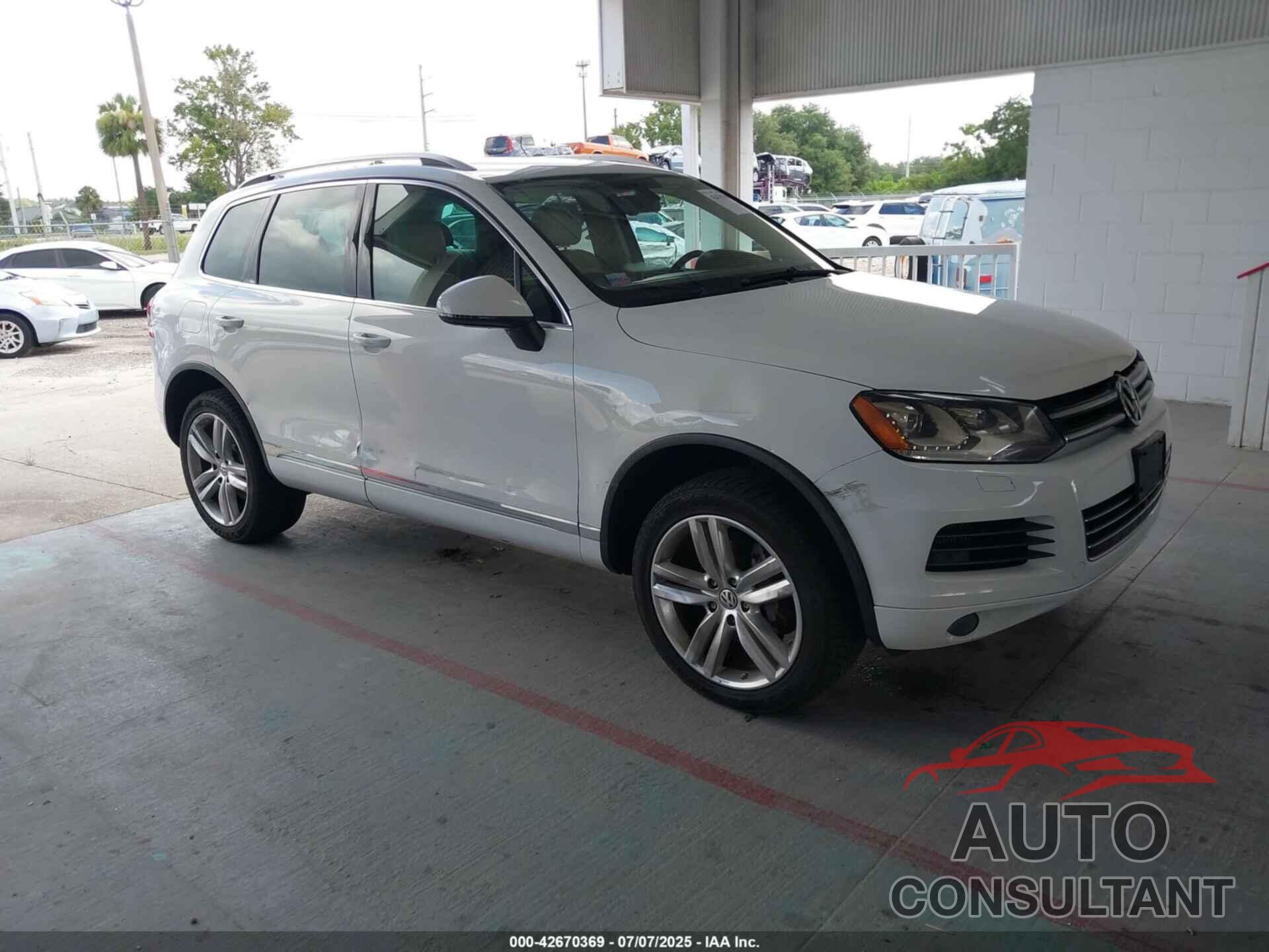 VOLKSWAGEN TOUAREG 2014 - WVGEP9BP2ED009360